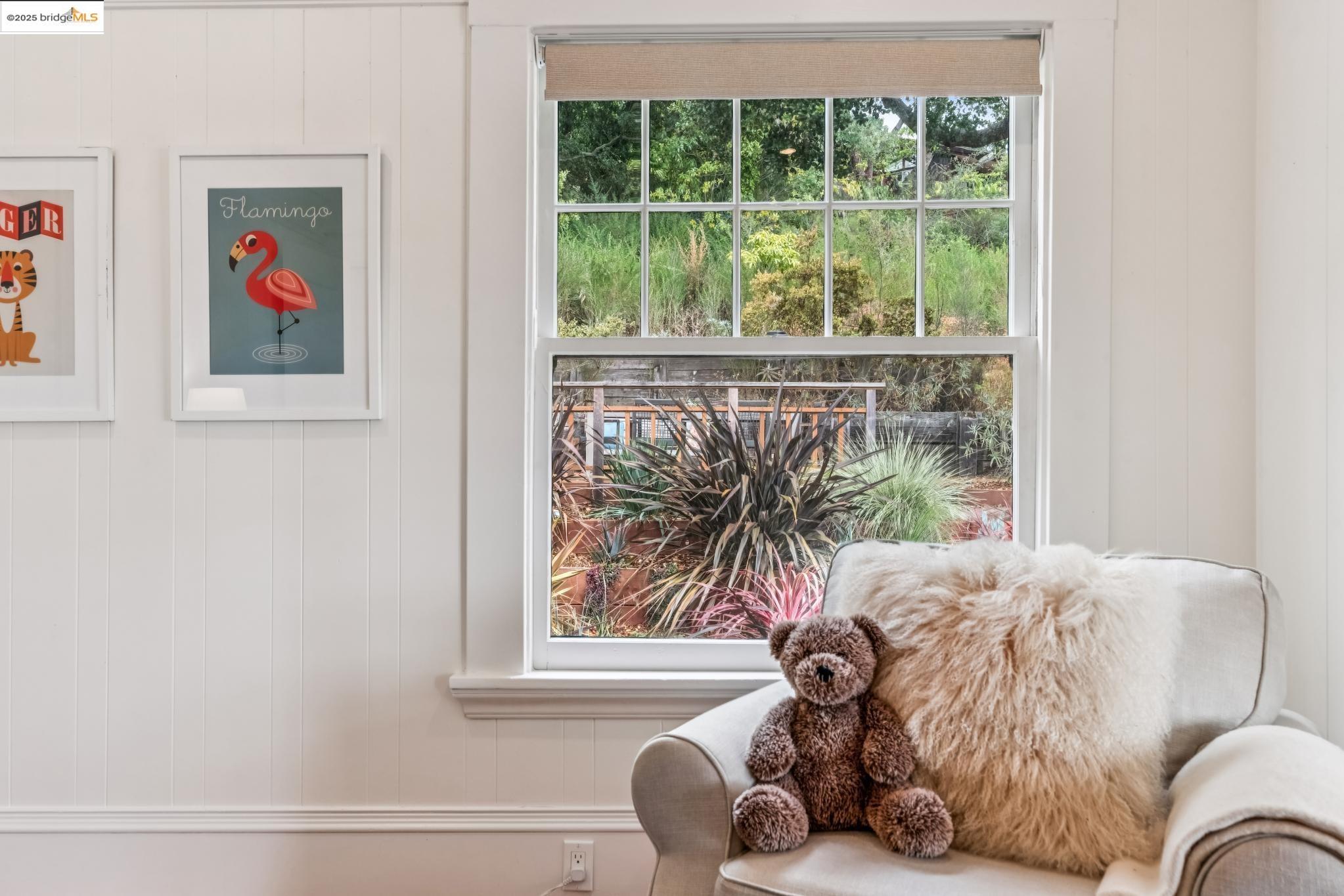 Detail Gallery Image 38 of 60 For 60 Panoramic Way, Berkeley,  CA 94704 - 5 Beds | 4/1 Baths