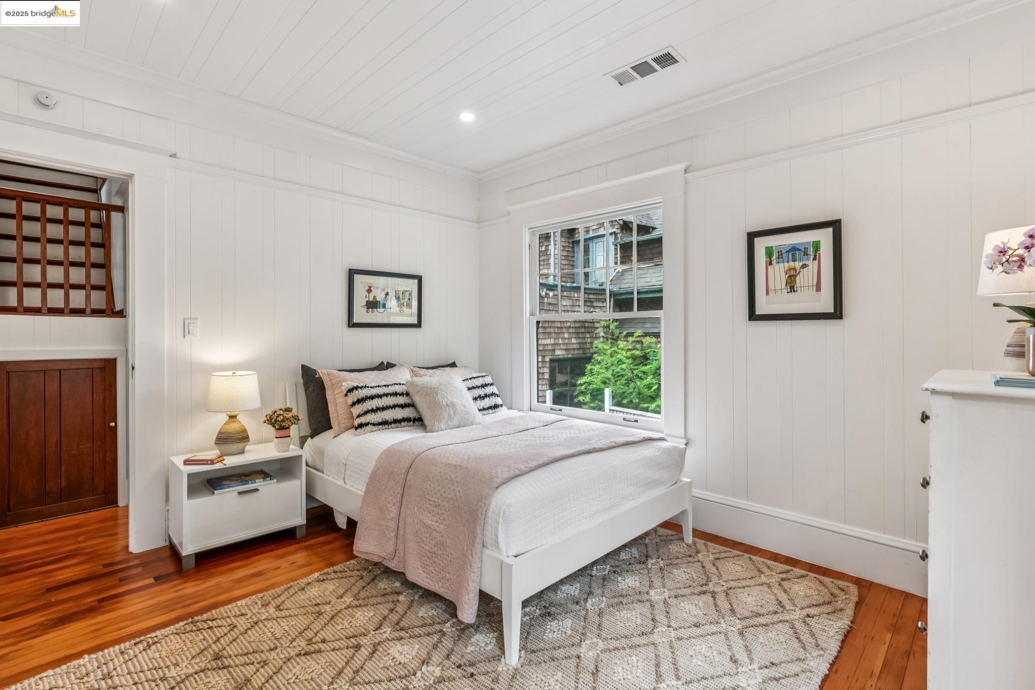 Detail Gallery Image 39 of 60 For 60 Panoramic Way, Berkeley,  CA 94704 - 5 Beds | 4/1 Baths