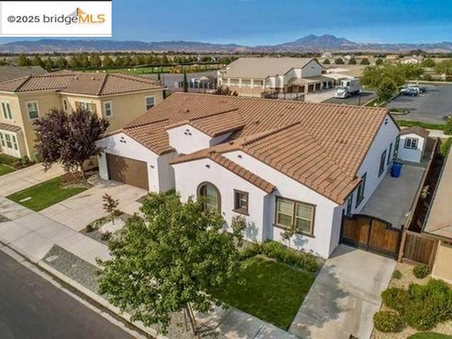 Detail Gallery Image 2 of 31 For 364 Bridgewater Dr, Brentwood,  CA 94513 - 4 Beds | 3/1 Baths