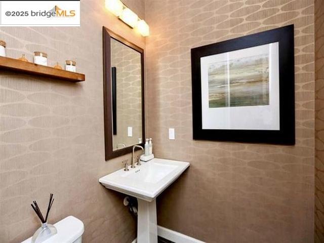 Detail Gallery Image 14 of 31 For 364 Bridgewater Dr, Brentwood,  CA 94513 - 4 Beds | 3/1 Baths