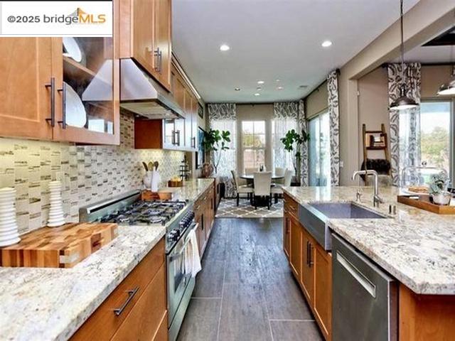 Detail Gallery Image 9 of 31 For 364 Bridgewater Dr, Brentwood,  CA 94513 - 4 Beds | 3/1 Baths