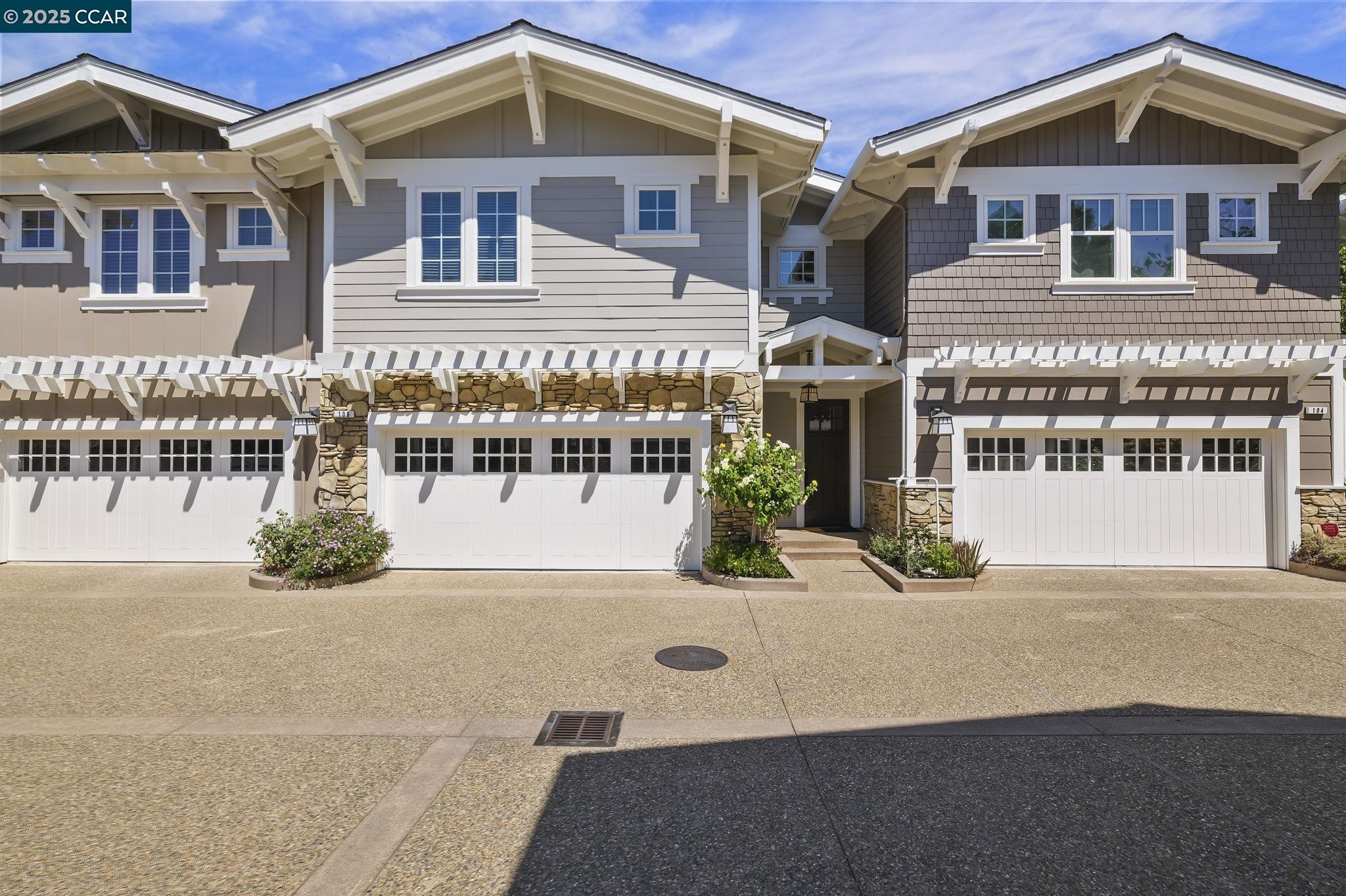 Photo #2: 41110665 Listing 
