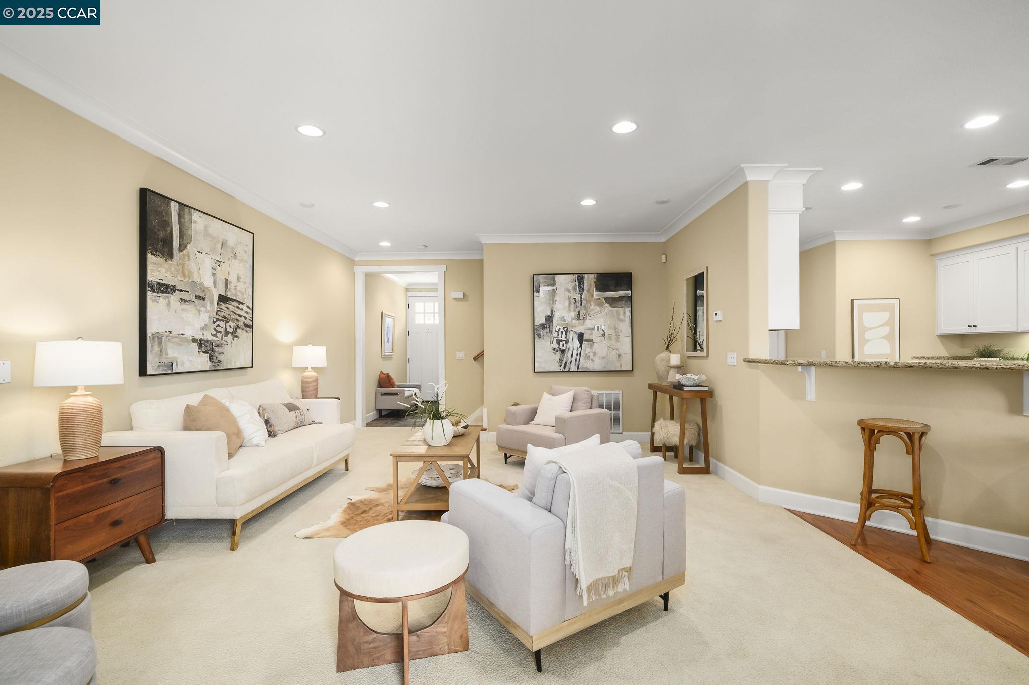 Photo #6: 41110665 Listing 