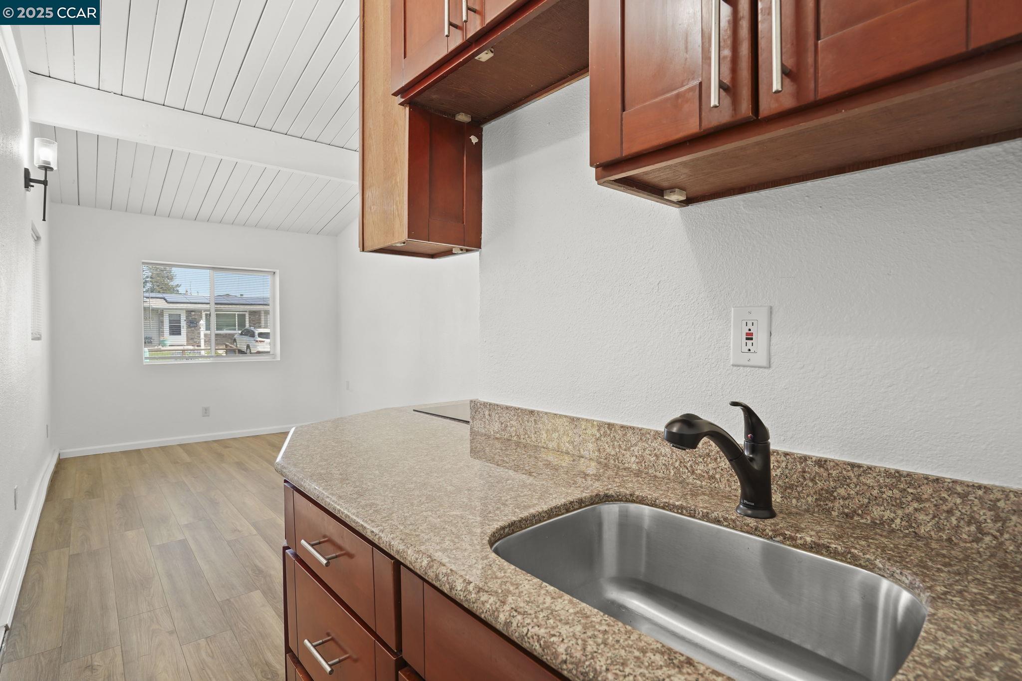Detail Gallery Image 21 of 35 For 2206 Gehringer Dr, Concord,  CA 94520 - 4 Beds | 3 Baths