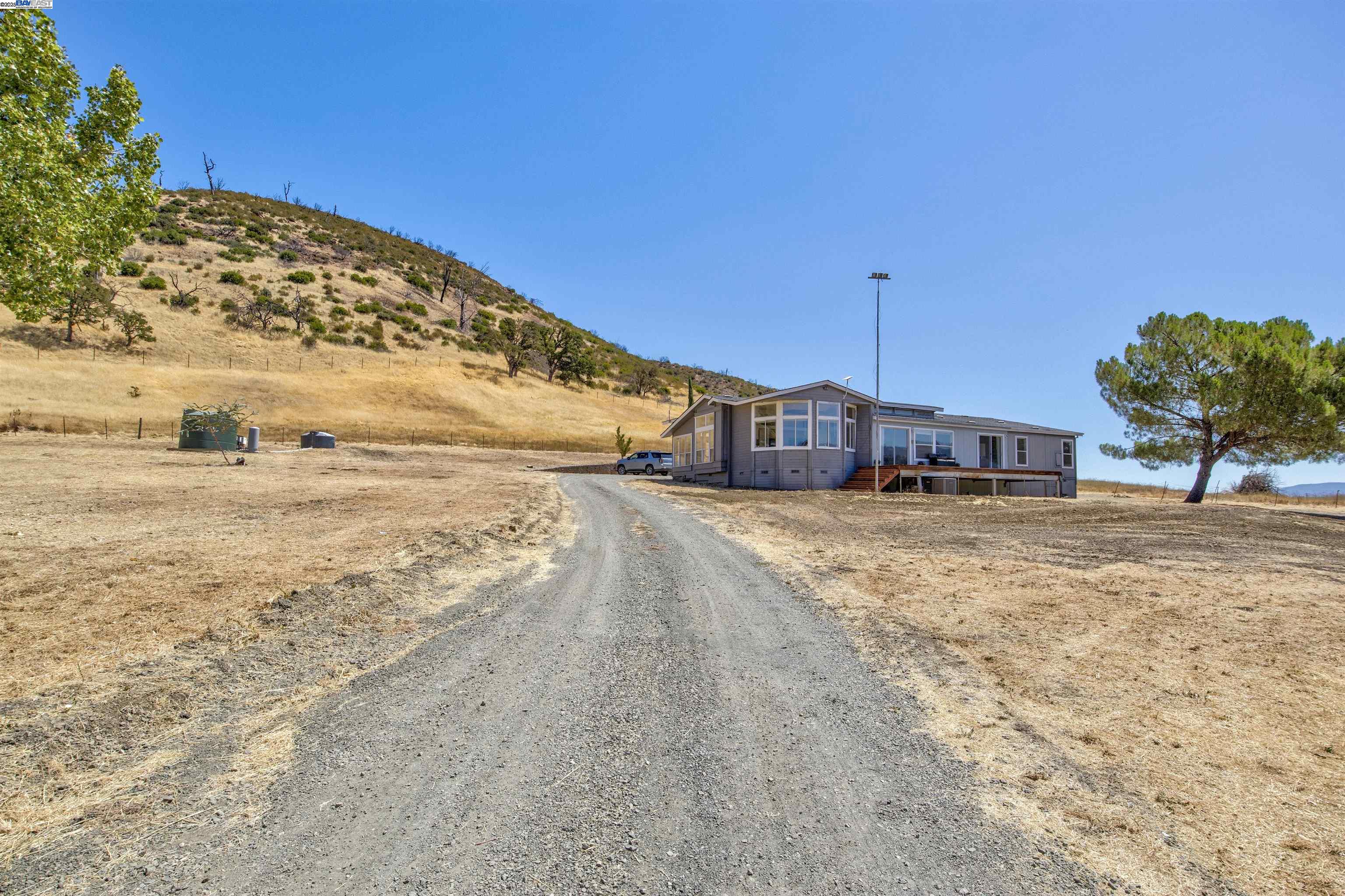 Detail Gallery Image 3 of 30 For 7878 Butts Canyon Road, Pope Valley,  CA 94567 - 3 Beds | 2 Baths