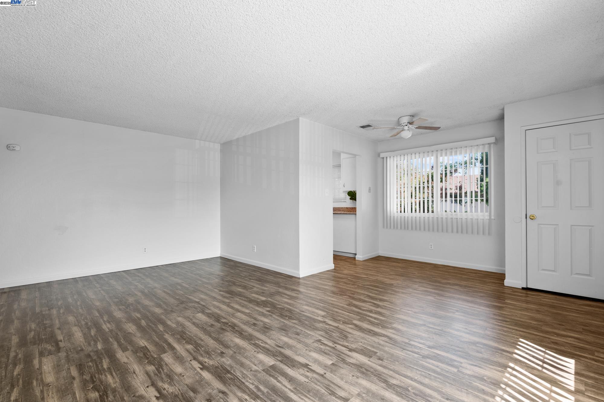 Photo #9: 41110671 Listing: Photo #9