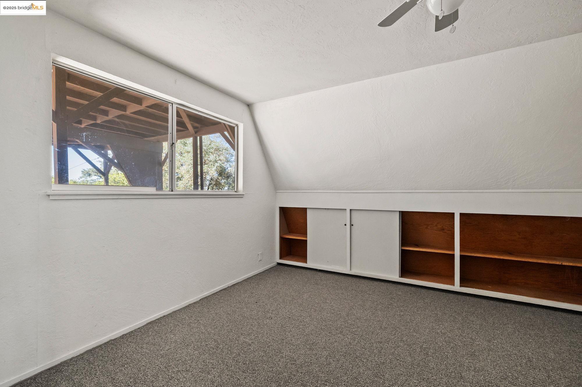 Detail Gallery Image 12 of 46 For 20738 Ponderosa Way, Tuolumne,  CA 95379 - 3 Beds | 3 Baths