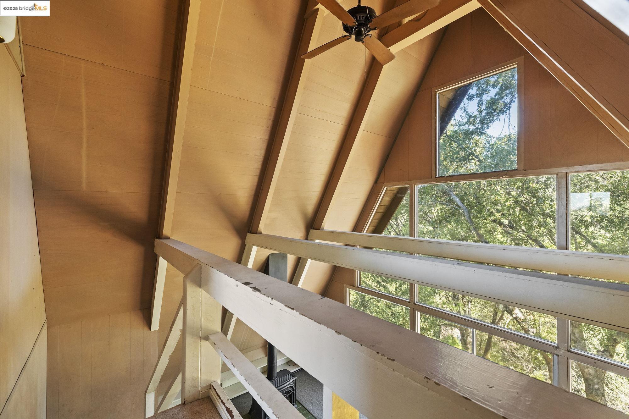 Detail Gallery Image 18 of 46 For 20738 Ponderosa Way, Tuolumne,  CA 95379 - 3 Beds | 3 Baths
