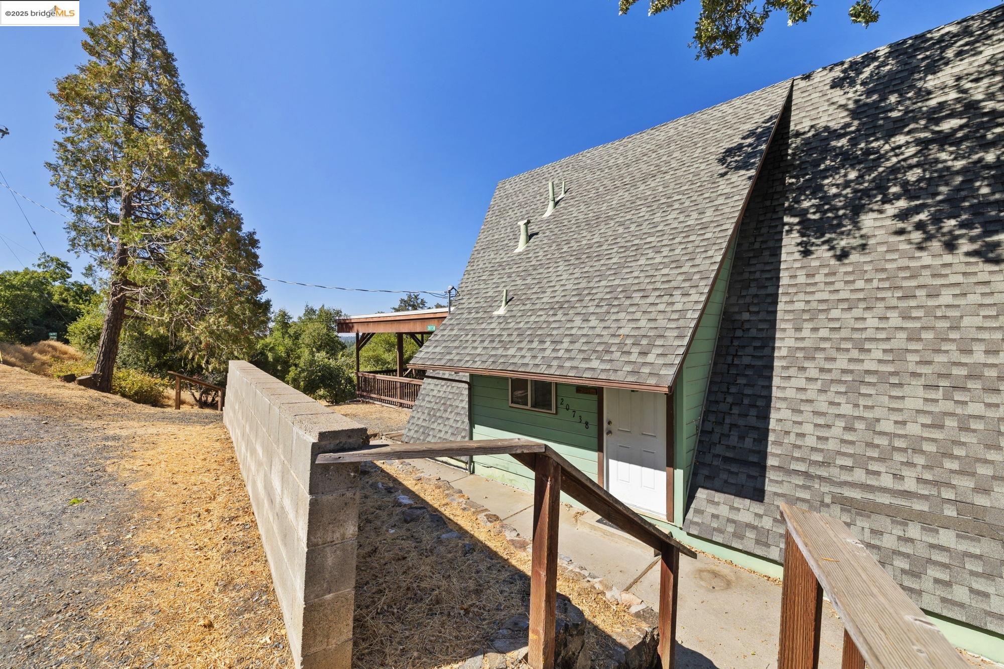Detail Gallery Image 38 of 46 For 20738 Ponderosa Way, Tuolumne,  CA 95379 - 3 Beds | 3 Baths