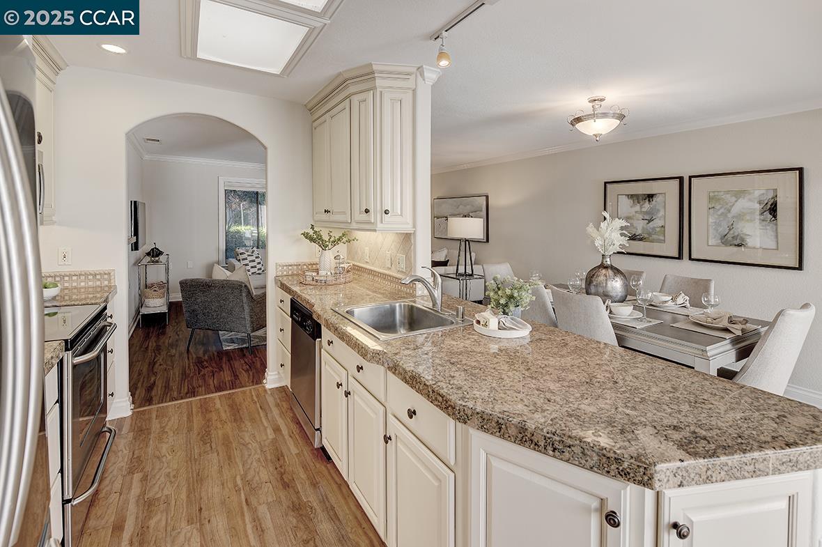 Photo #13: 41110681 Listing: Photo #13