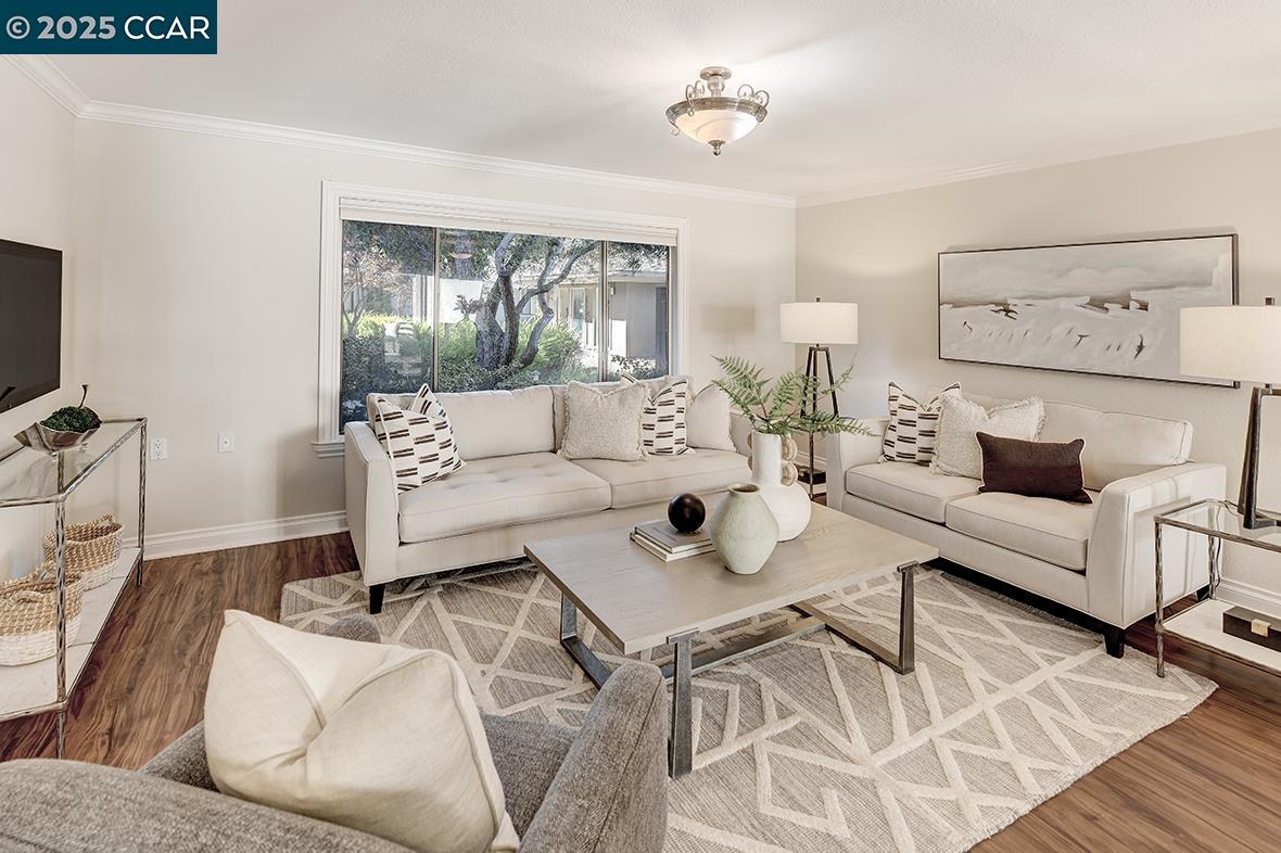 Photo #5: 41110681 Listing 