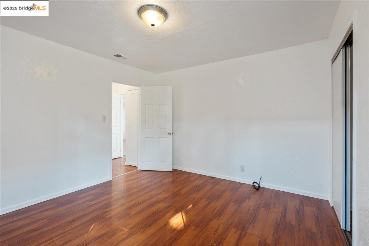 Detail Gallery Image 21 of 25 For 8806 Dowling St, Oakland,  CA 94605 - – Beds | – Baths
