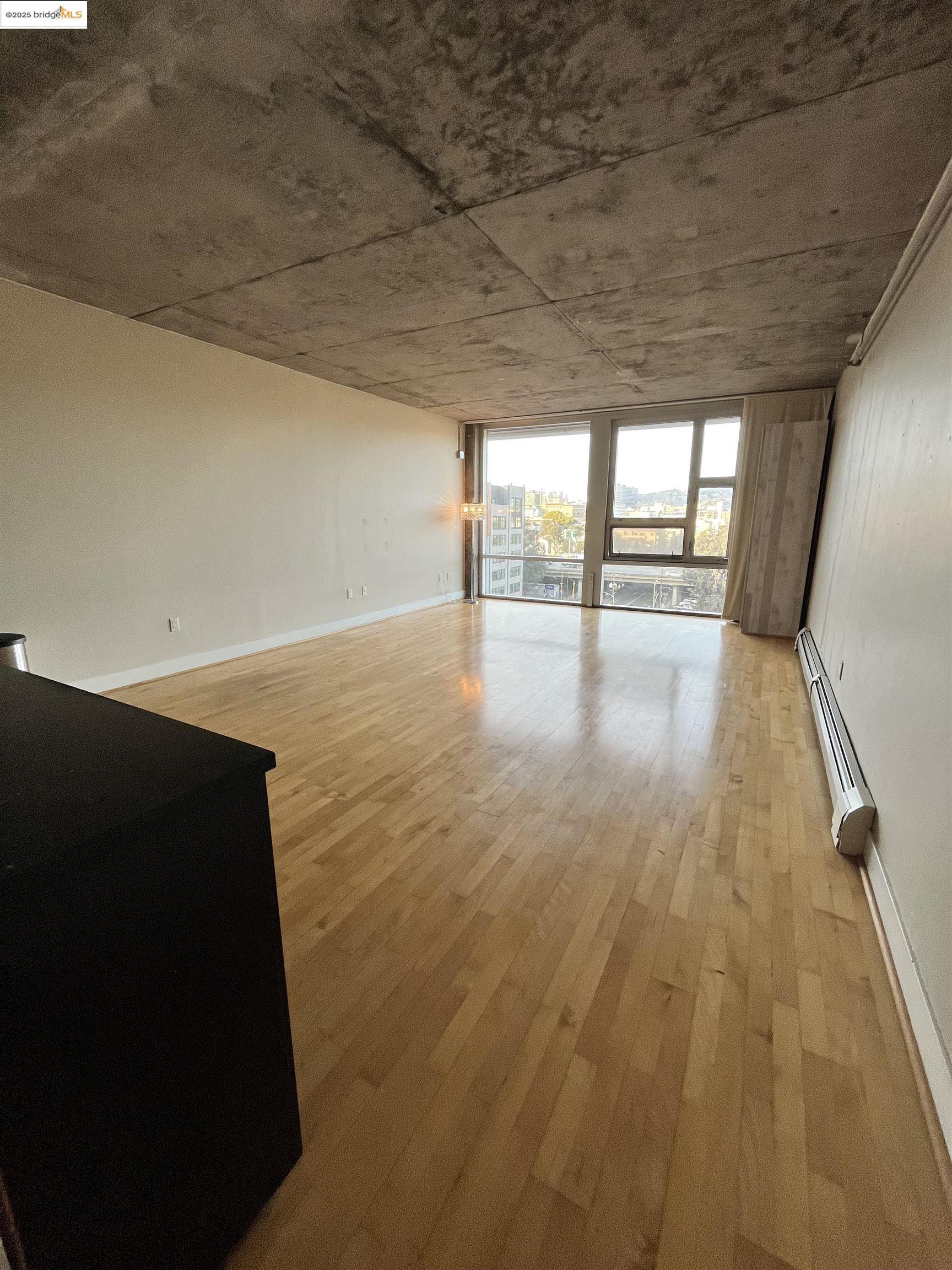 Detail Gallery Image 7 of 34 For 311 Oak St #803,  Oakland,  CA 94607 - 1 Beds | 1 Baths