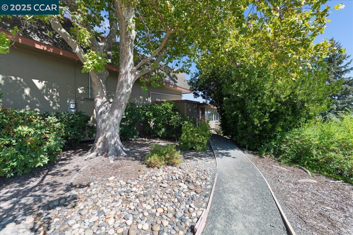 Photo #48: 41110688 Listing: Photo #48