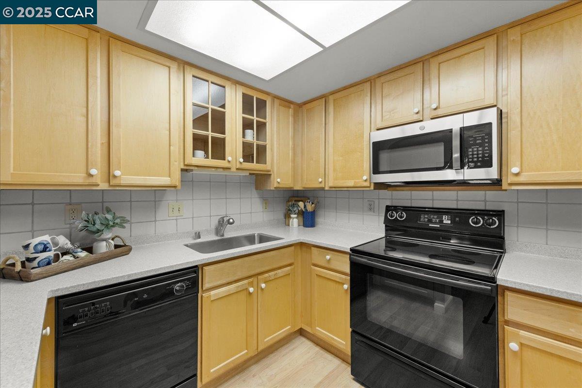 Photo #10: 41110688 Listing: Photo #10