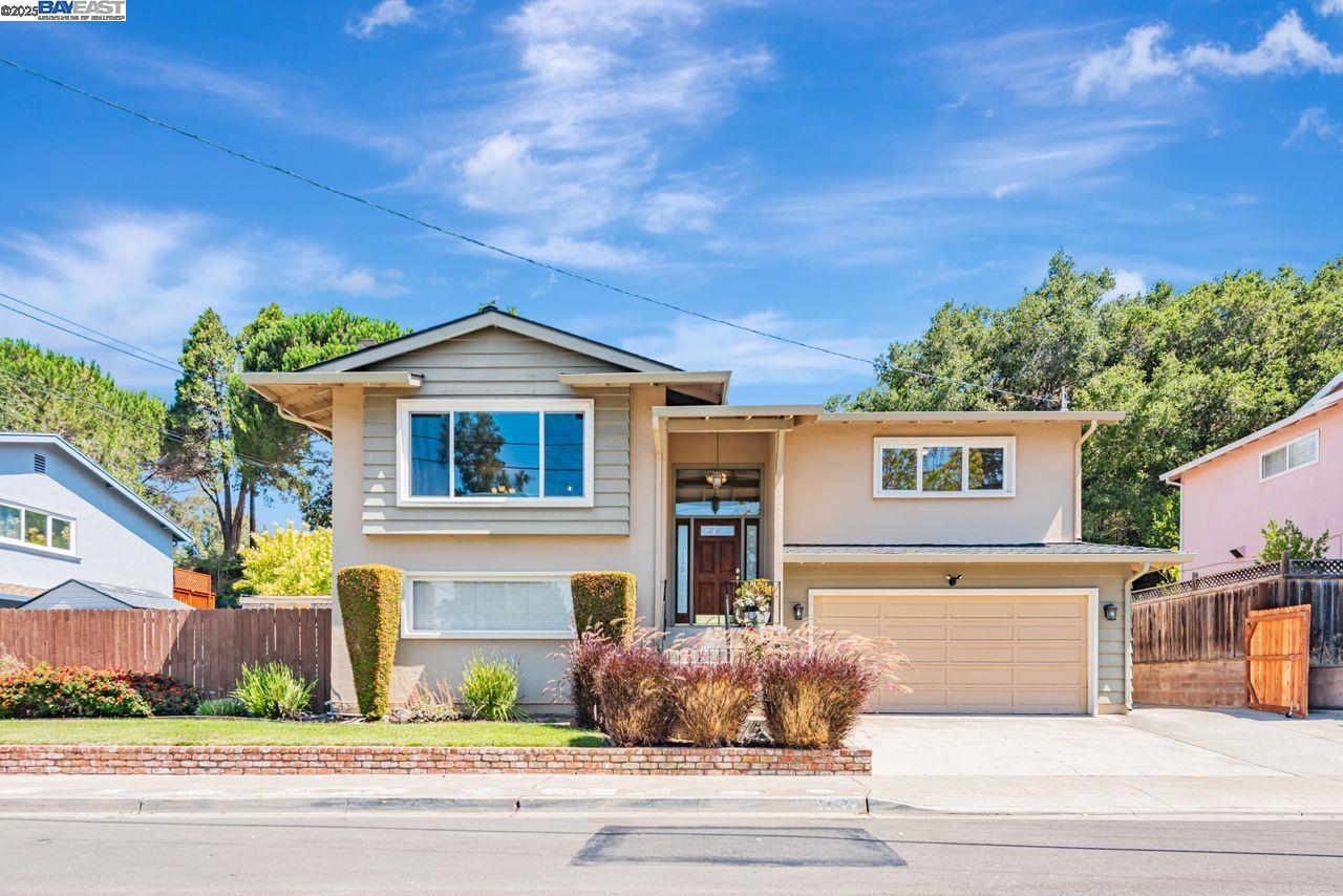 Front Image Thumbnail for BE41110692