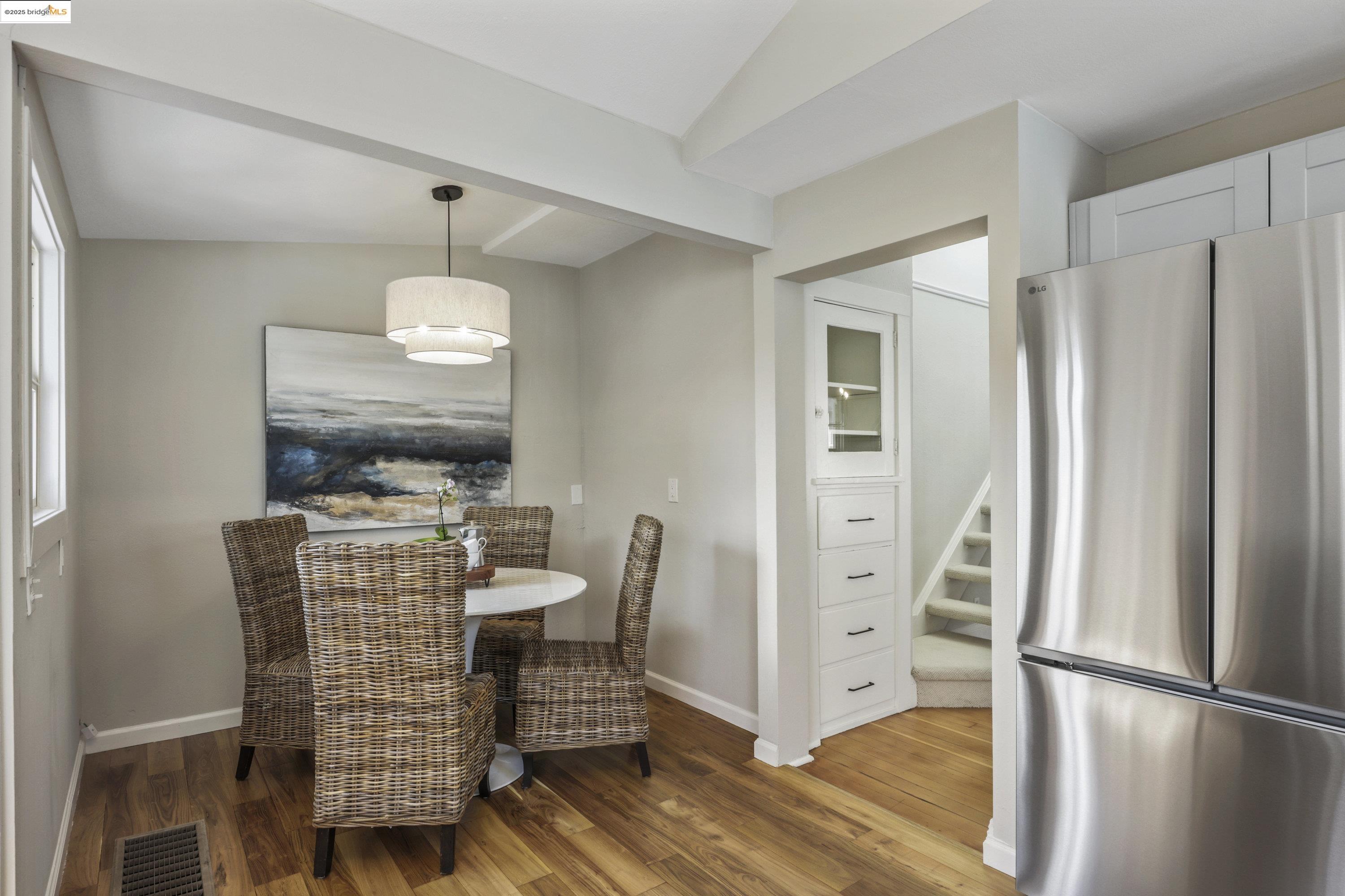 Detail Gallery Image 15 of 44 For 471 Mcauley St, Oakland,  CA 94609 - 4 Beds | 2 Baths