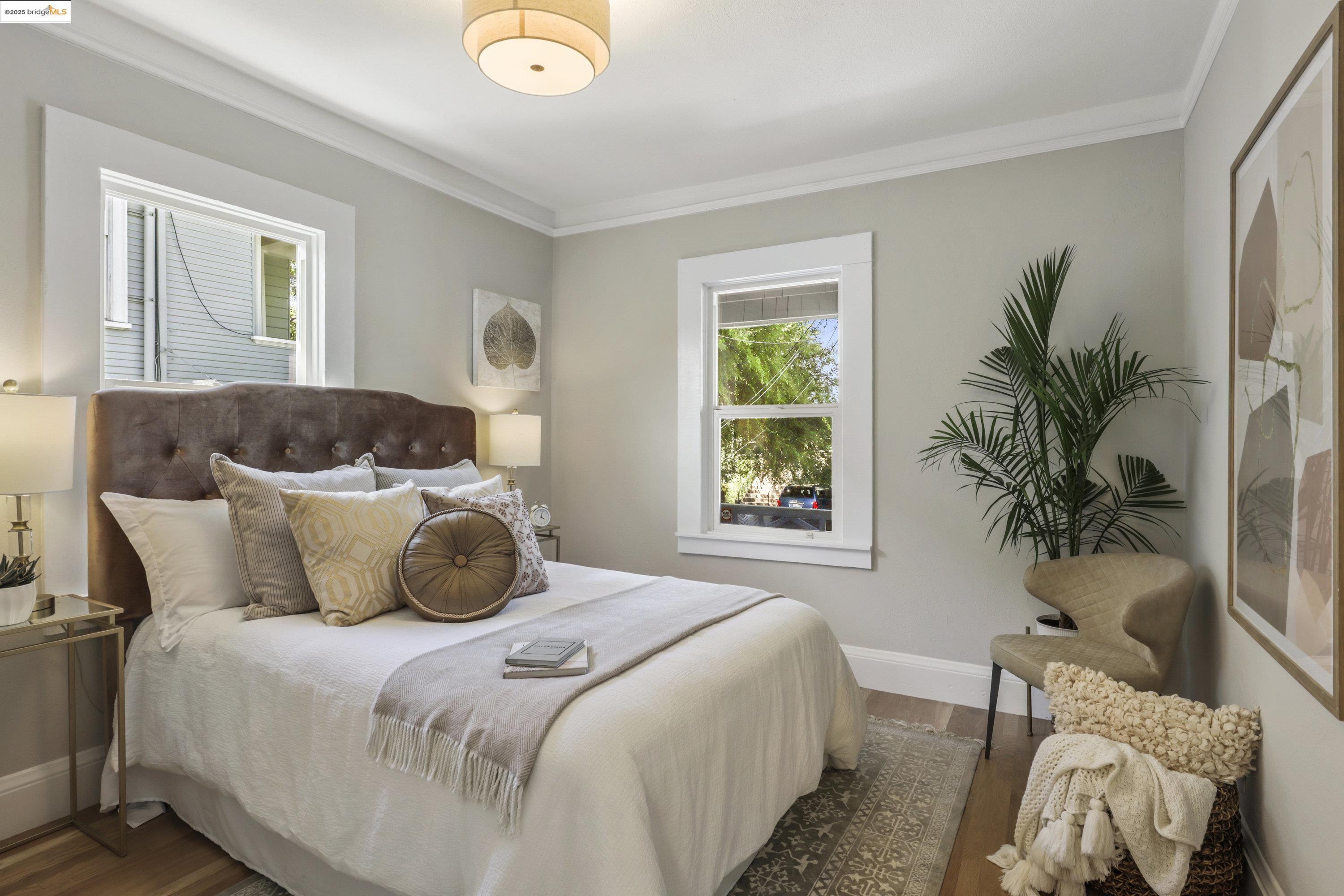 Detail Gallery Image 22 of 44 For 471 Mcauley St, Oakland,  CA 94609 - 4 Beds | 2 Baths