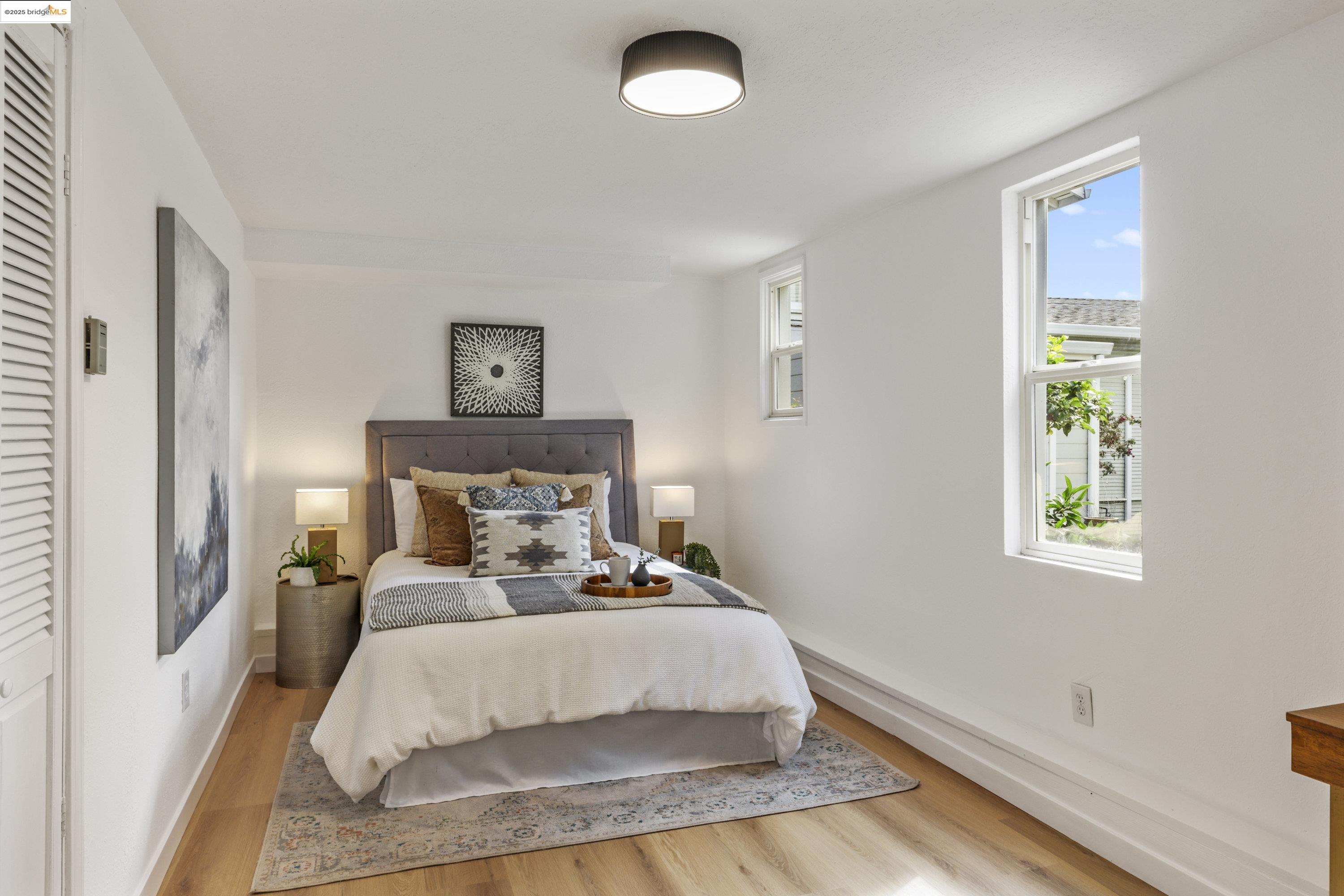 Detail Gallery Image 33 of 44 For 471 Mcauley St, Oakland,  CA 94609 - 4 Beds | 2 Baths