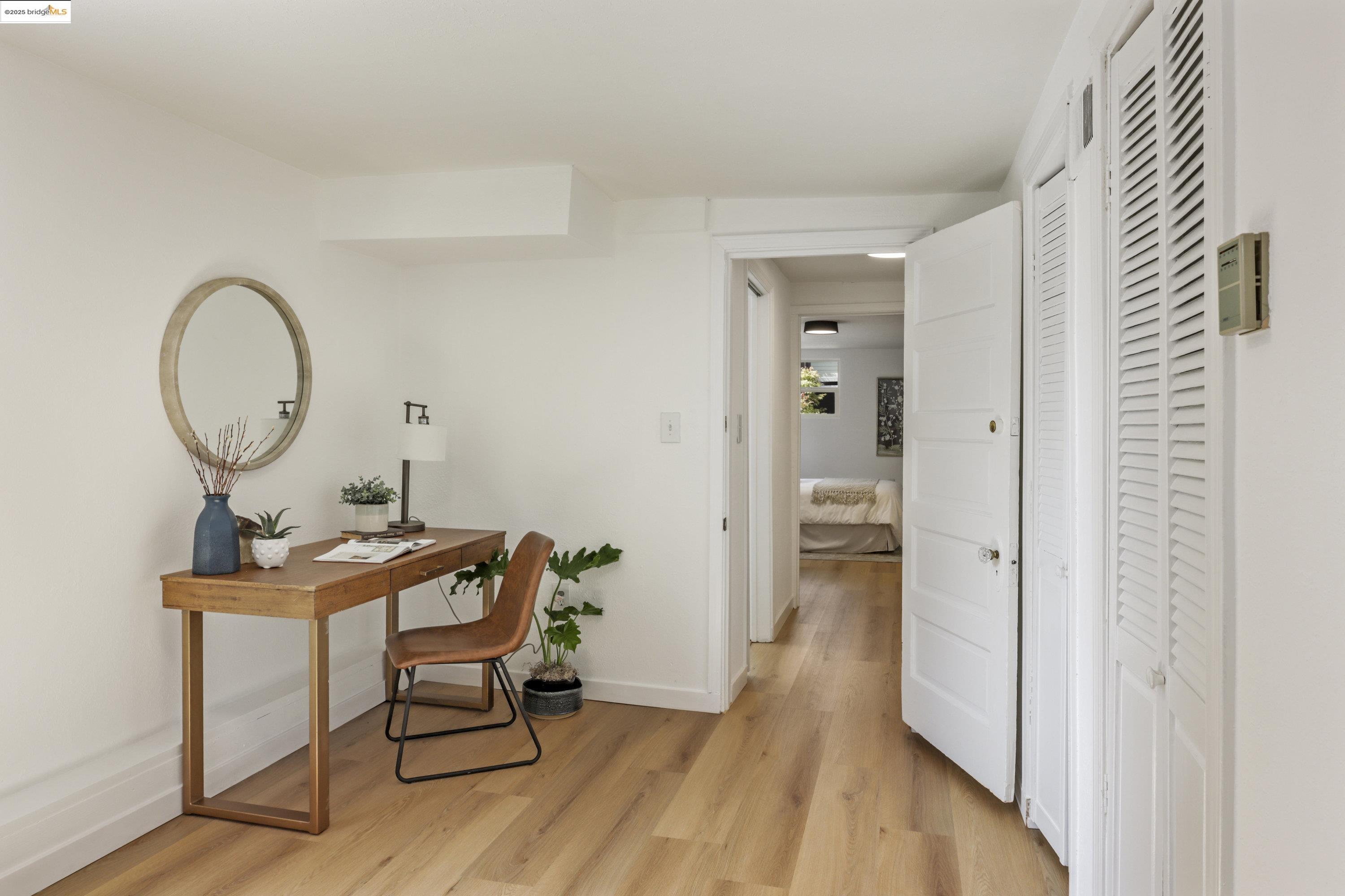 Detail Gallery Image 34 of 44 For 471 Mcauley St, Oakland,  CA 94609 - 4 Beds | 2 Baths
