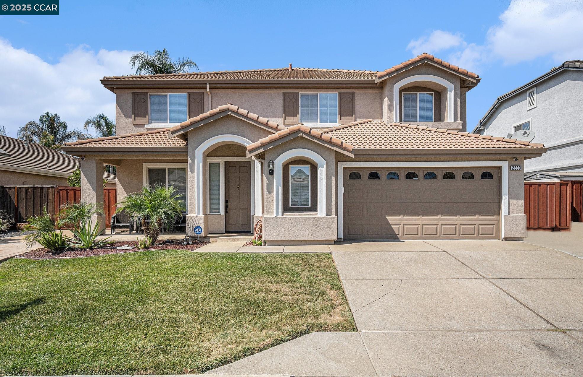 Detail Gallery Image 2 of 39 For 2233 Hampshire Dr, Discovery Bay,  CA 94505 - 4 Beds | 3 Baths