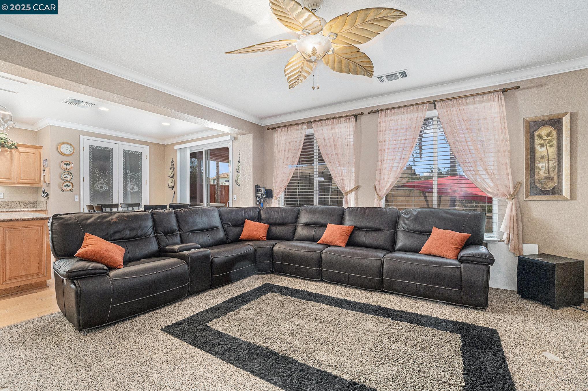 Detail Gallery Image 15 of 39 For 2233 Hampshire Dr, Discovery Bay,  CA 94505 - 4 Beds | 3 Baths