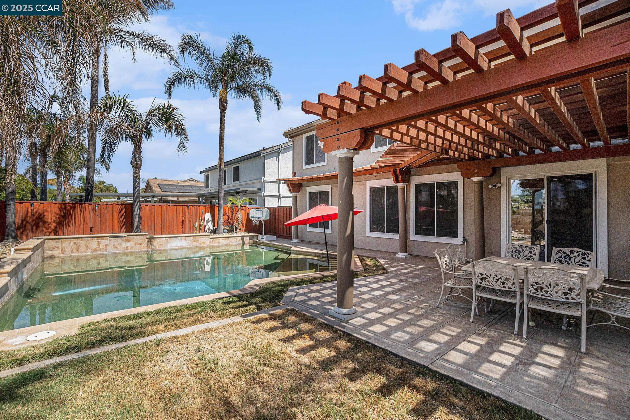 Detail Gallery Image 32 of 39 For 2233 Hampshire Dr, Discovery Bay,  CA 94505 - 4 Beds | 3 Baths