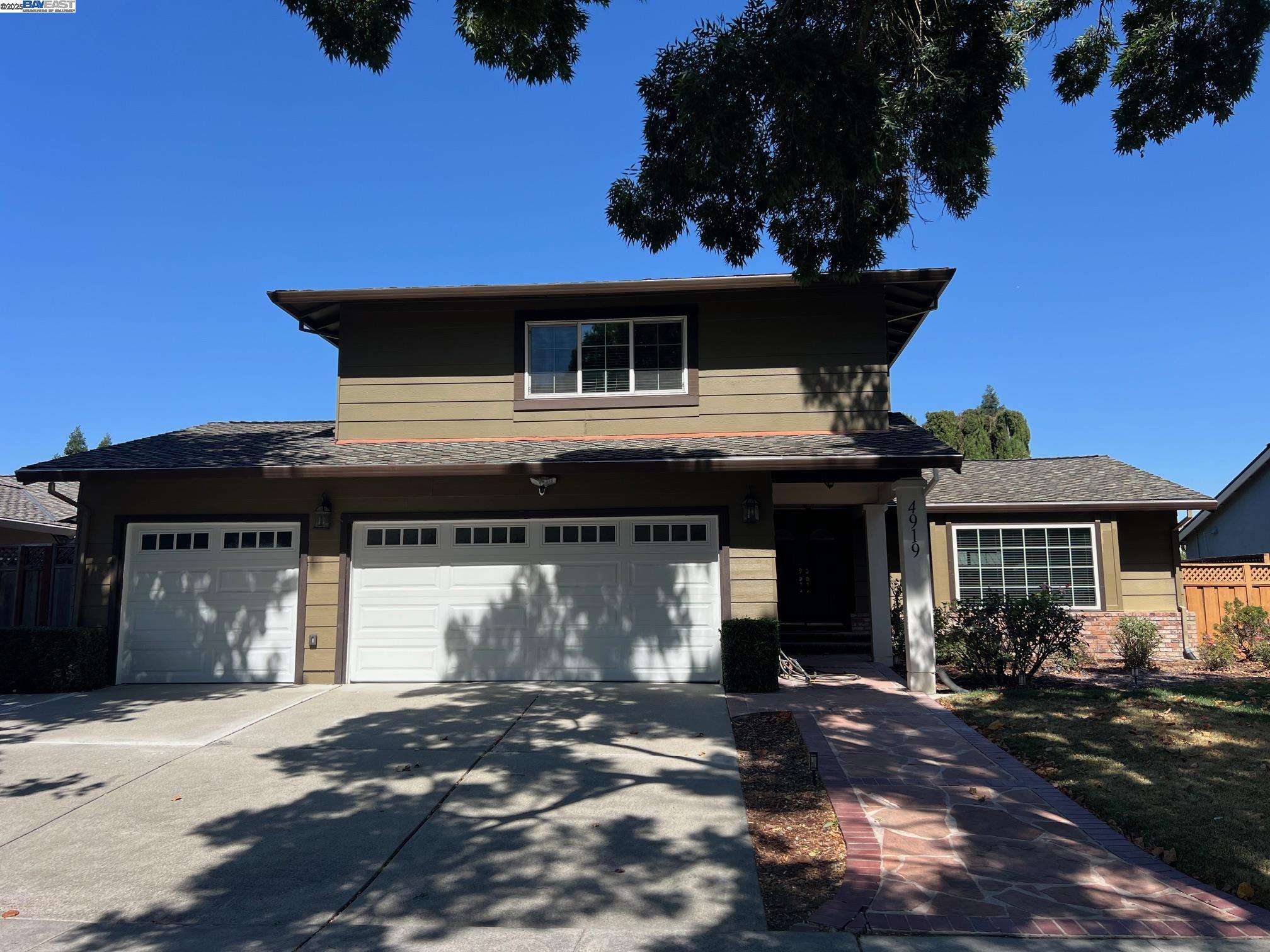 Detail Gallery Image 2 of 56 For 4919 Mohr Ave, Pleasanton,  CA 94566 - 4 Beds | 2/1 Baths