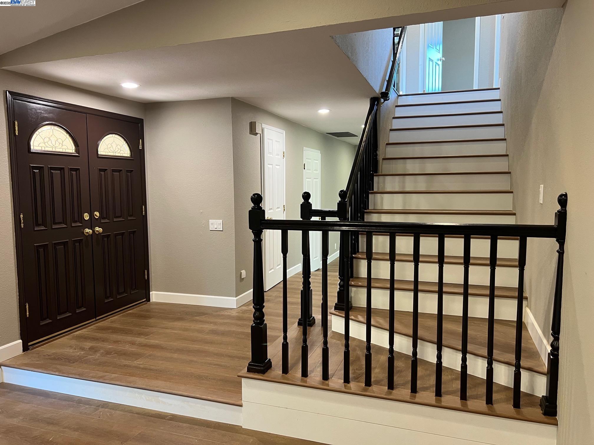 Detail Gallery Image 26 of 56 For 4919 Mohr Ave, Pleasanton,  CA 94566 - 4 Beds | 2/1 Baths