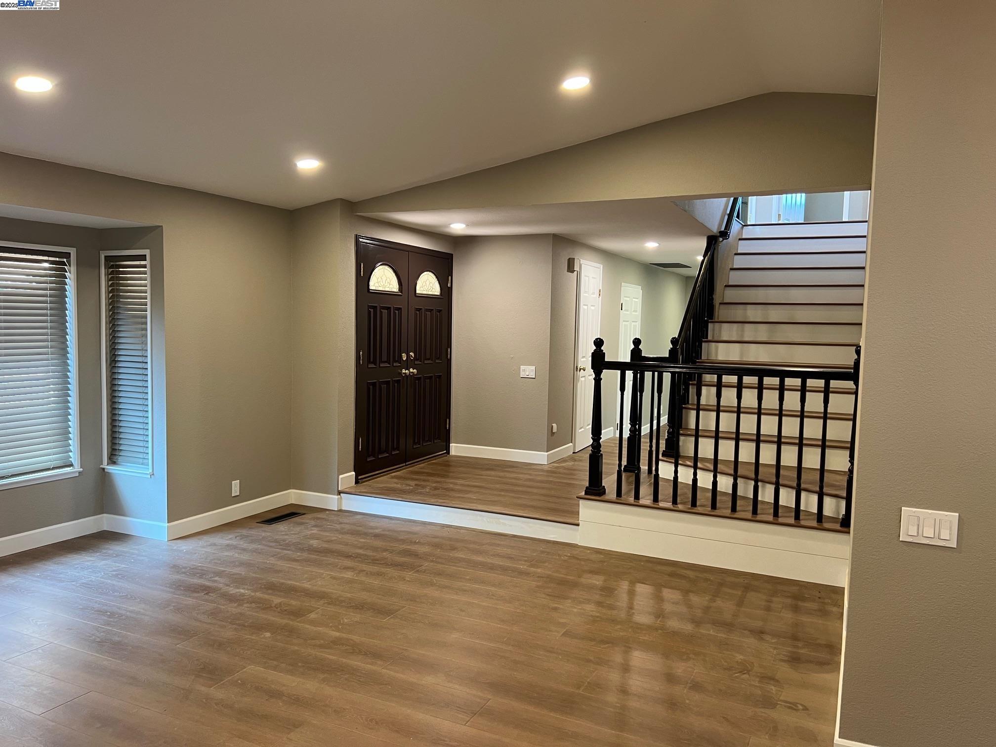 Detail Gallery Image 28 of 56 For 4919 Mohr Ave, Pleasanton,  CA 94566 - 4 Beds | 2/1 Baths