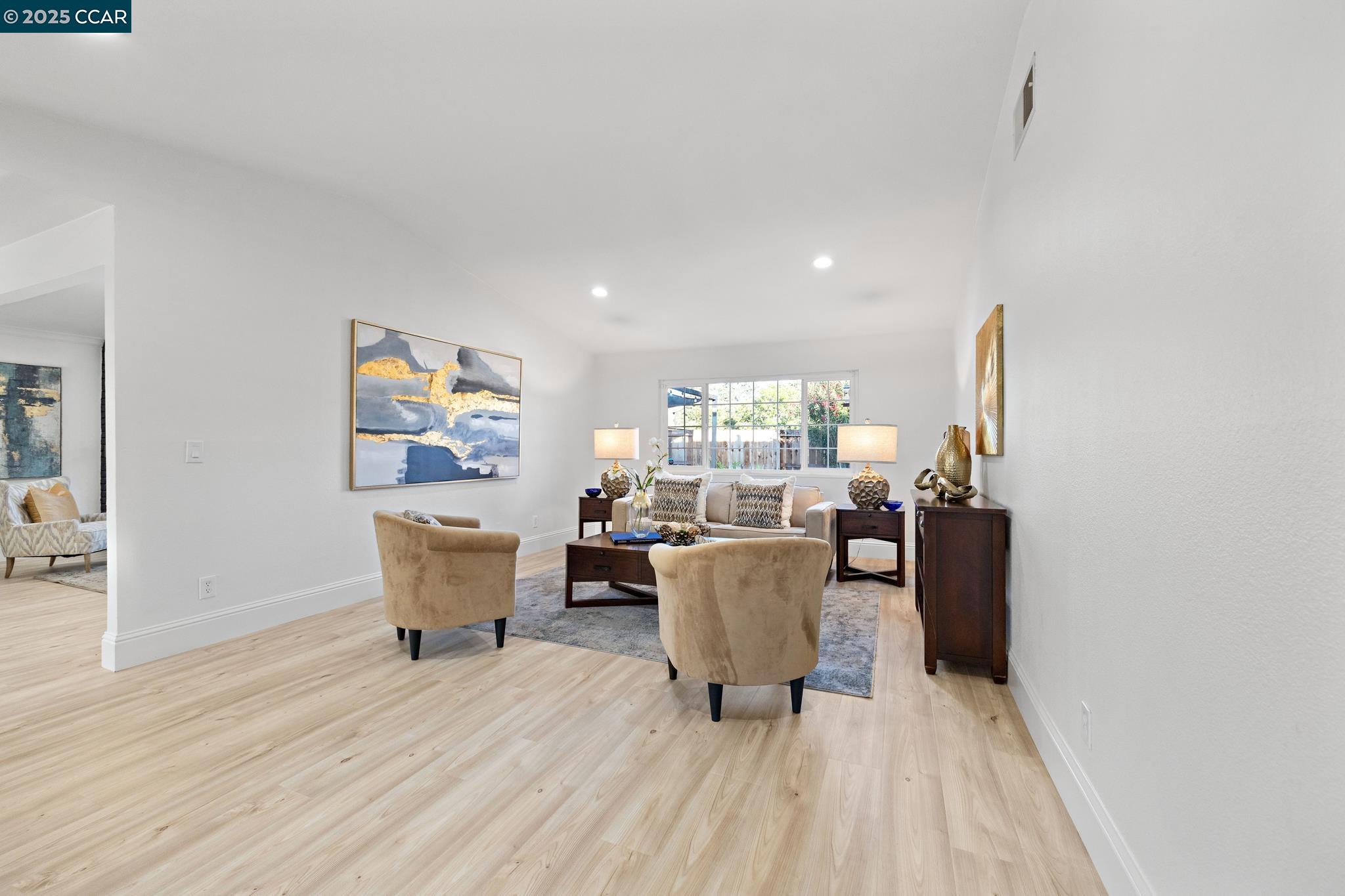 Detail Gallery Image 39 of 60 For 1840 Leo Ln, Concord,  CA 94521 - 4 Beds | 2 Baths