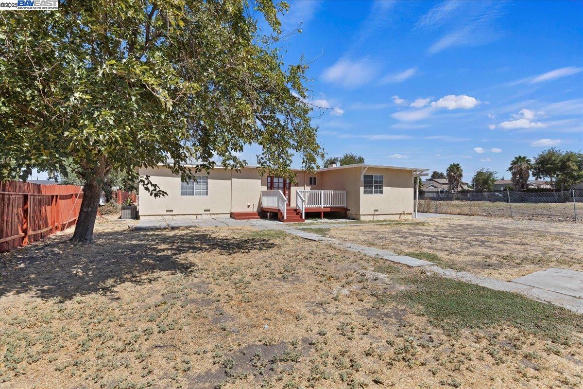 Detail Gallery Image 28 of 42 For 2688 W Byron Rd, Tracy,  CA 95377 - 4 Beds | 2 Baths