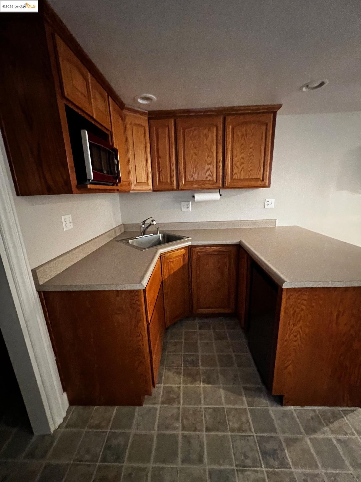 Detail Gallery Image 24 of 33 For 12600 Lynde, Knights Ferry,  CA 95361-1260 - 2 Beds | 1 Baths