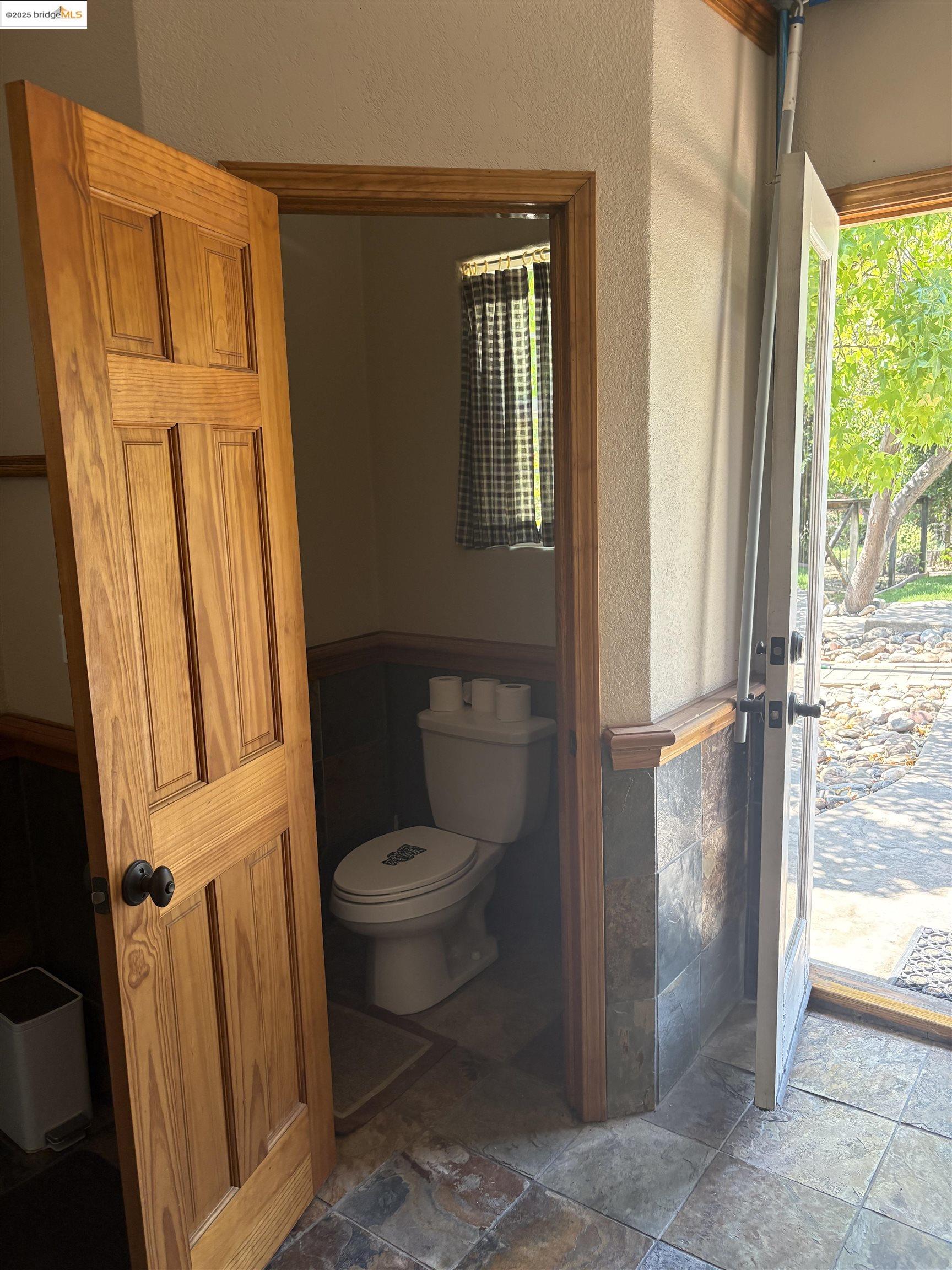 Detail Gallery Image 33 of 33 For 12600 Lynde, Knights Ferry,  CA 95361-1260 - 2 Beds | 1 Baths
