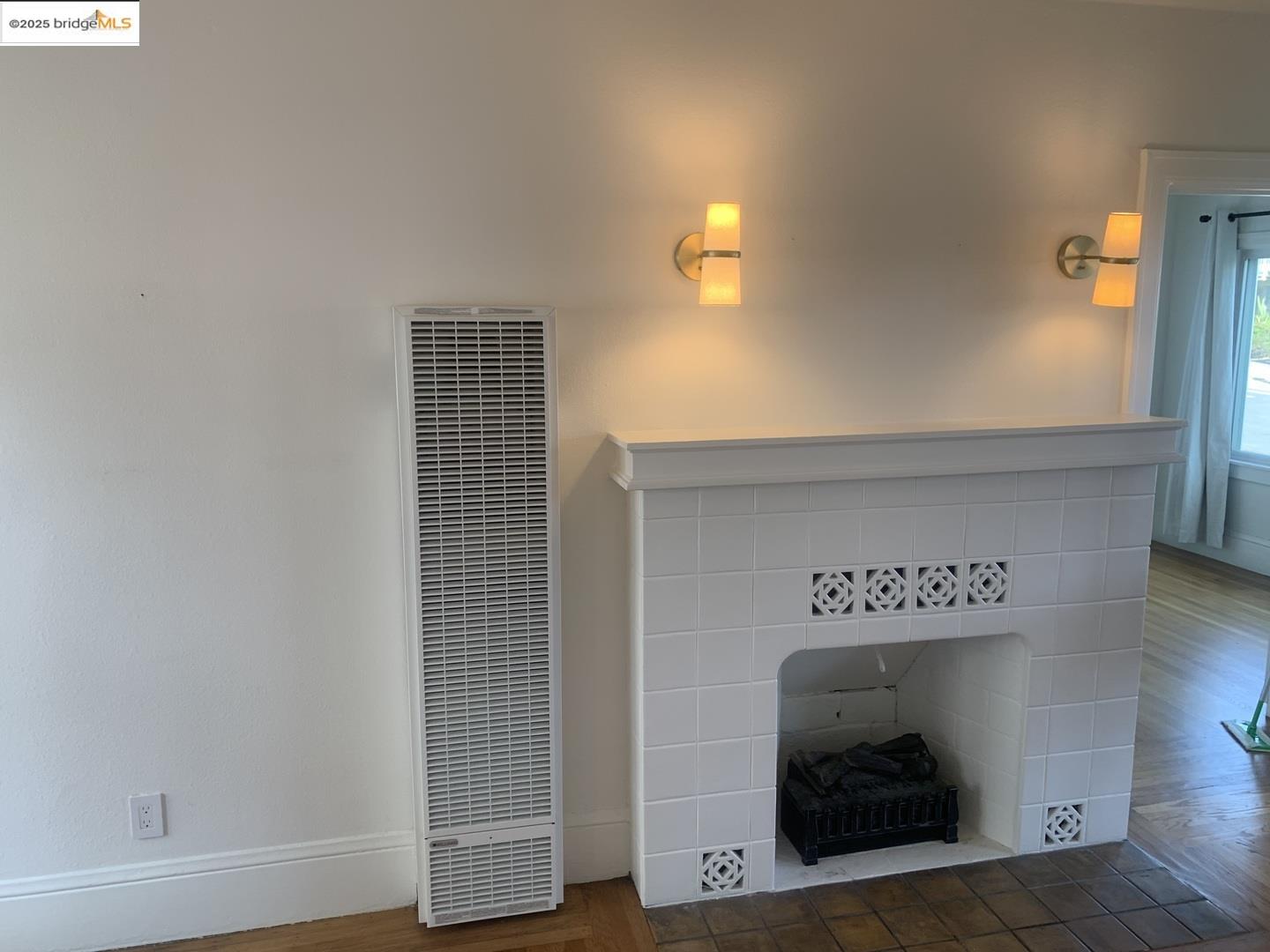 Detail Gallery Image 14 of 18 For 3531 Laurel Ave, Oakland,  CA 94602 - 3 Beds | 1 Baths