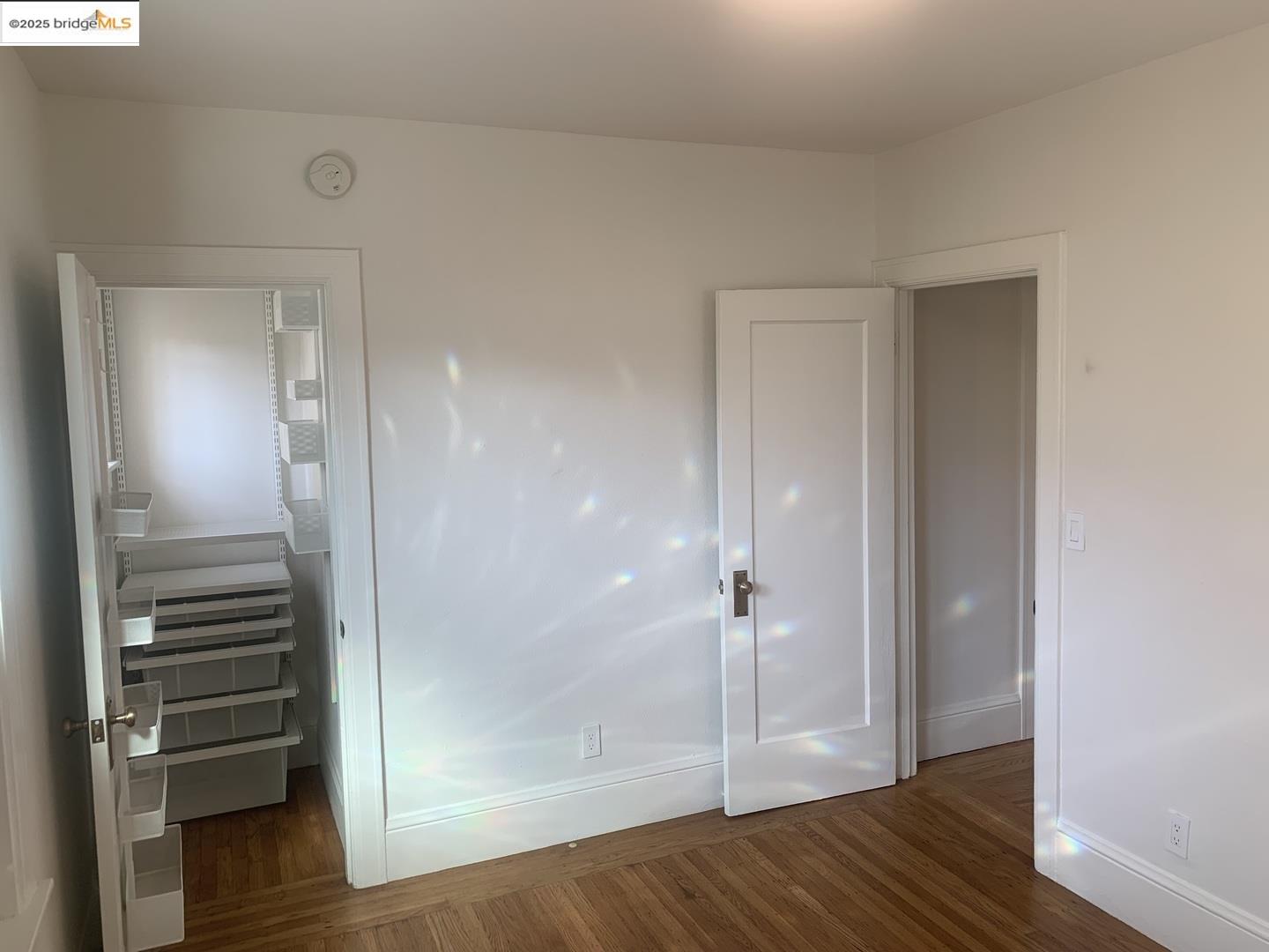 Detail Gallery Image 10 of 18 For 3531 Laurel Ave, Oakland,  CA 94602 - 3 Beds | 1 Baths