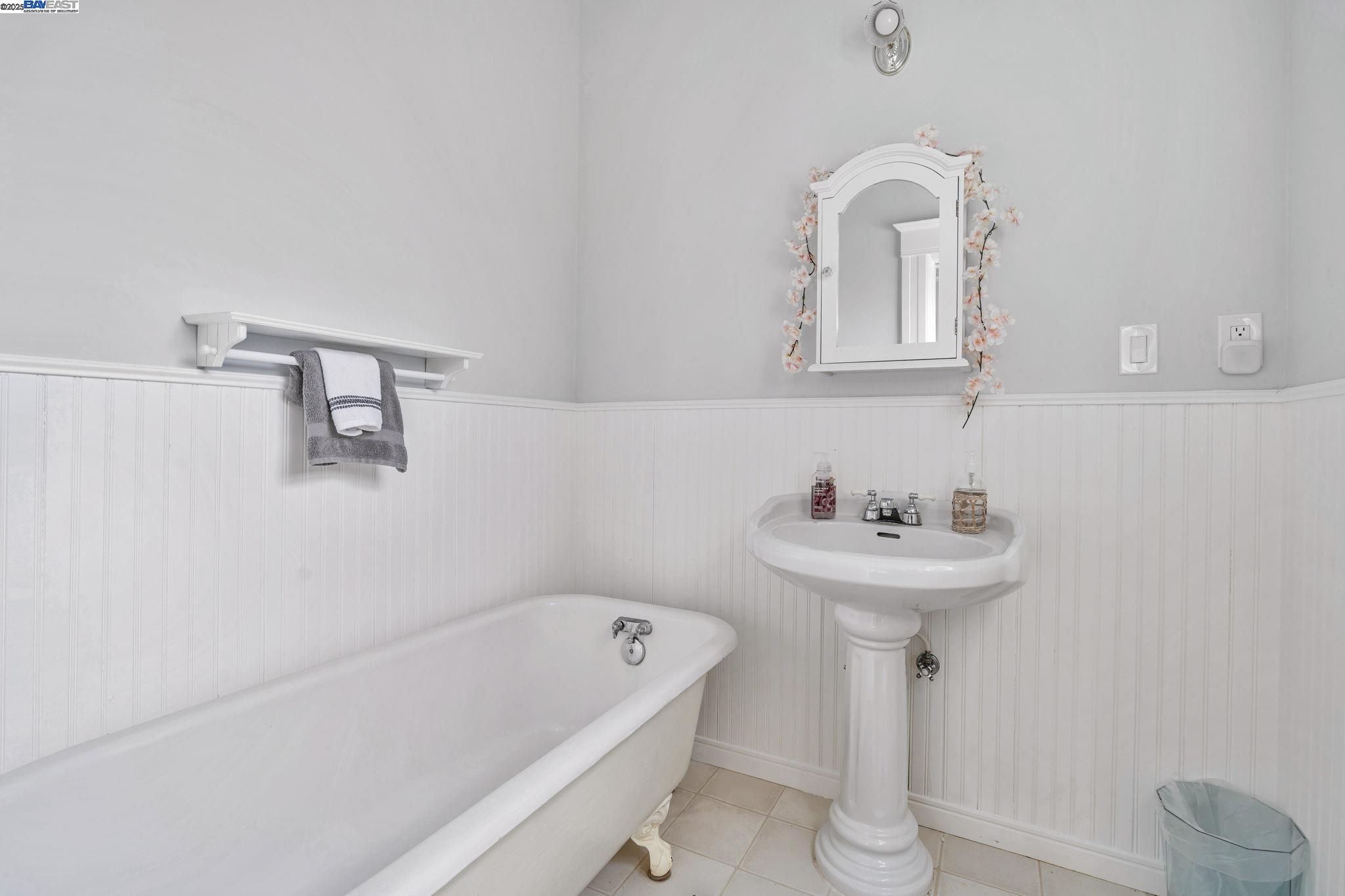 Detail Gallery Image 23 of 41 For 434 Joseph Rd, Manteca,  CA 95336 - 3 Beds | 3 Baths
