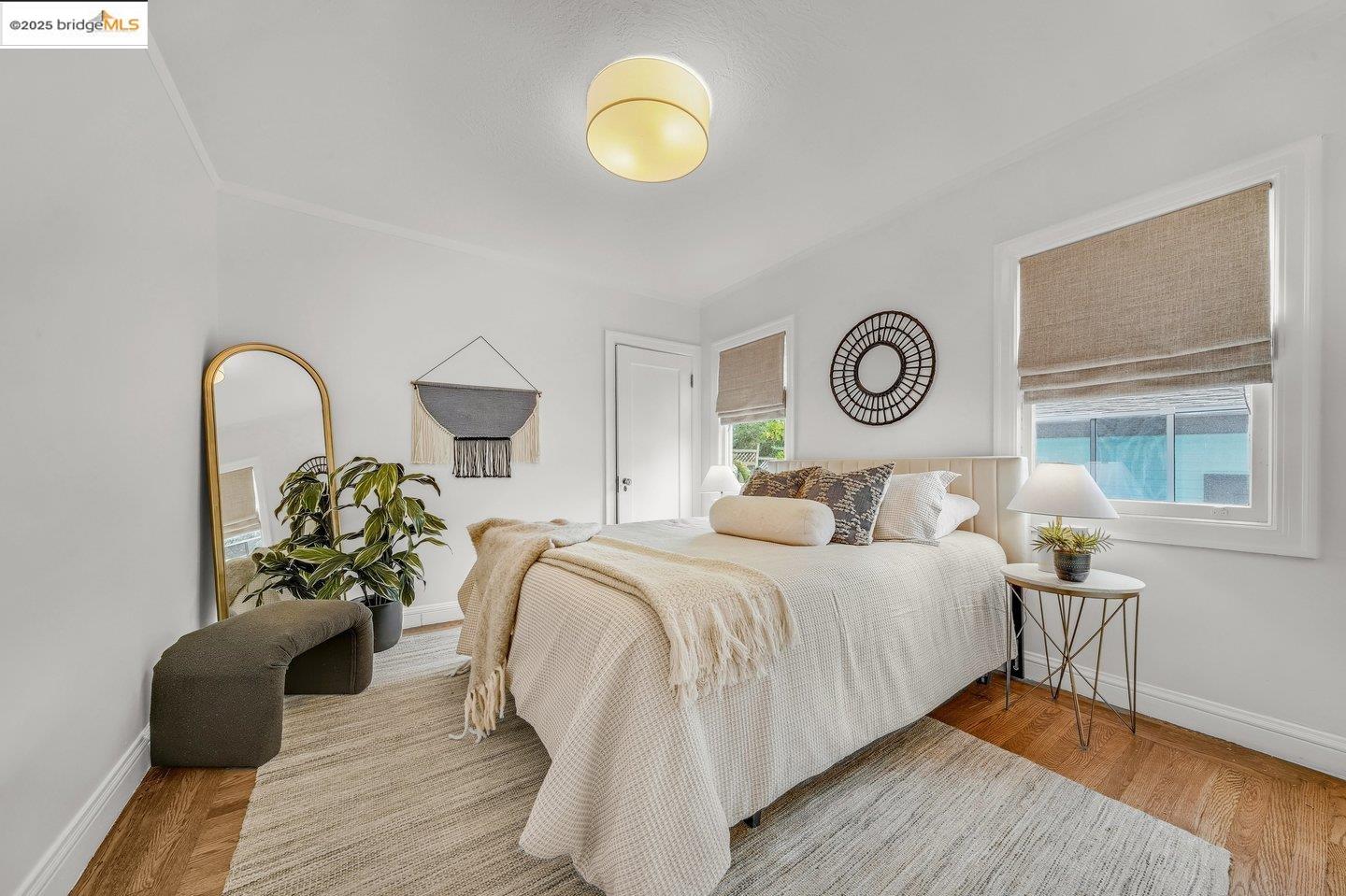Detail Gallery Image 19 of 33 For 5925 Outlook Ave, Oakland,  CA 94605 - 2 Beds | 1 Baths