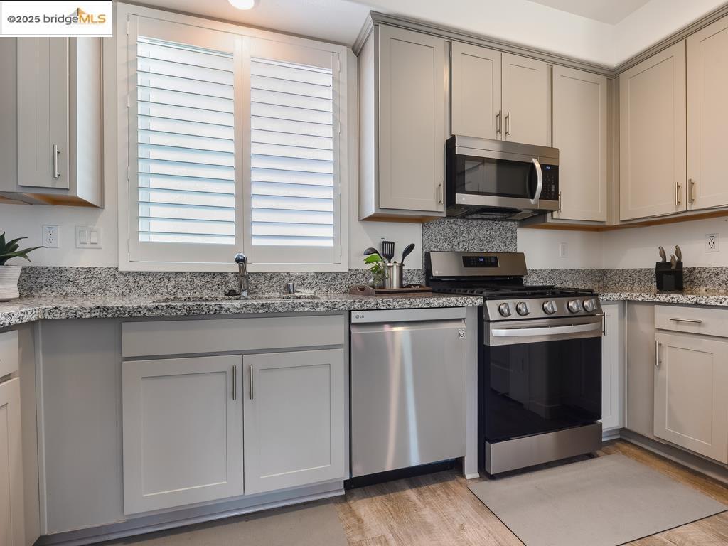 Photo #2: 41110727 Listing 