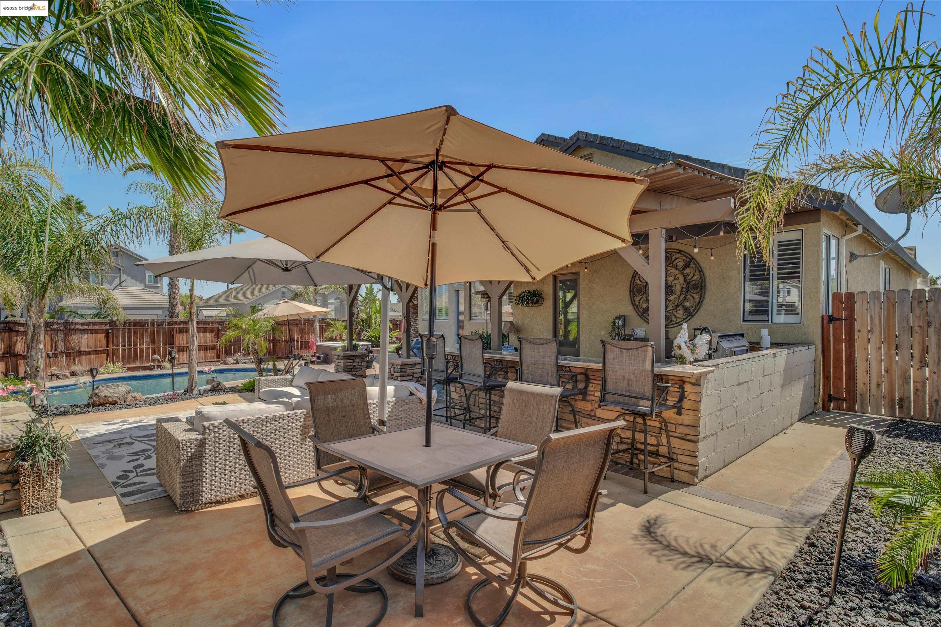 Detail Gallery Image 12 of 43 For 2265 Newport Ct, Discovery Bay,  CA 94505 - 3 Beds | 2 Baths