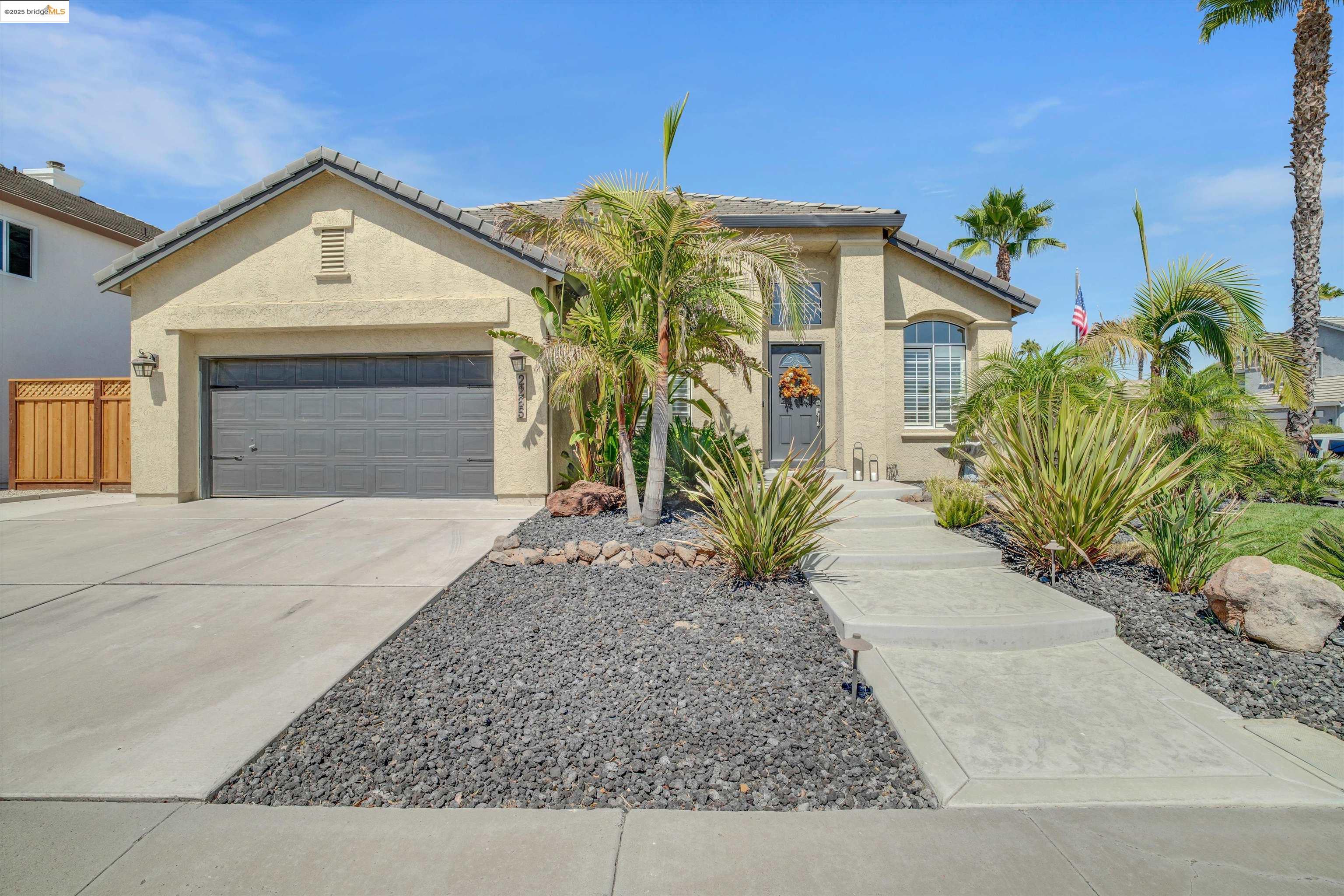 Detail Gallery Image 13 of 43 For 2265 Newport Ct, Discovery Bay,  CA 94505 - 3 Beds | 2 Baths