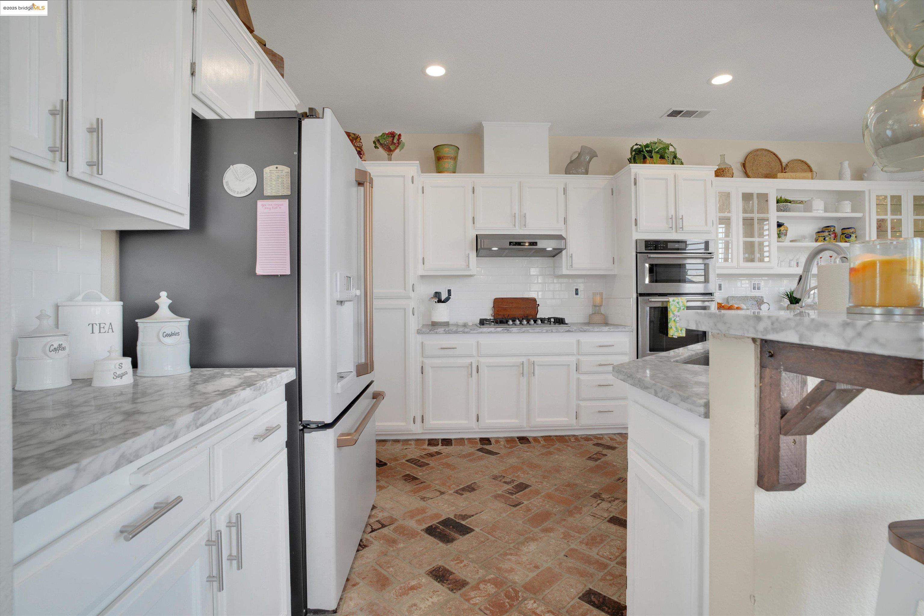 Detail Gallery Image 24 of 43 For 2265 Newport Ct, Discovery Bay,  CA 94505 - 3 Beds | 2 Baths
