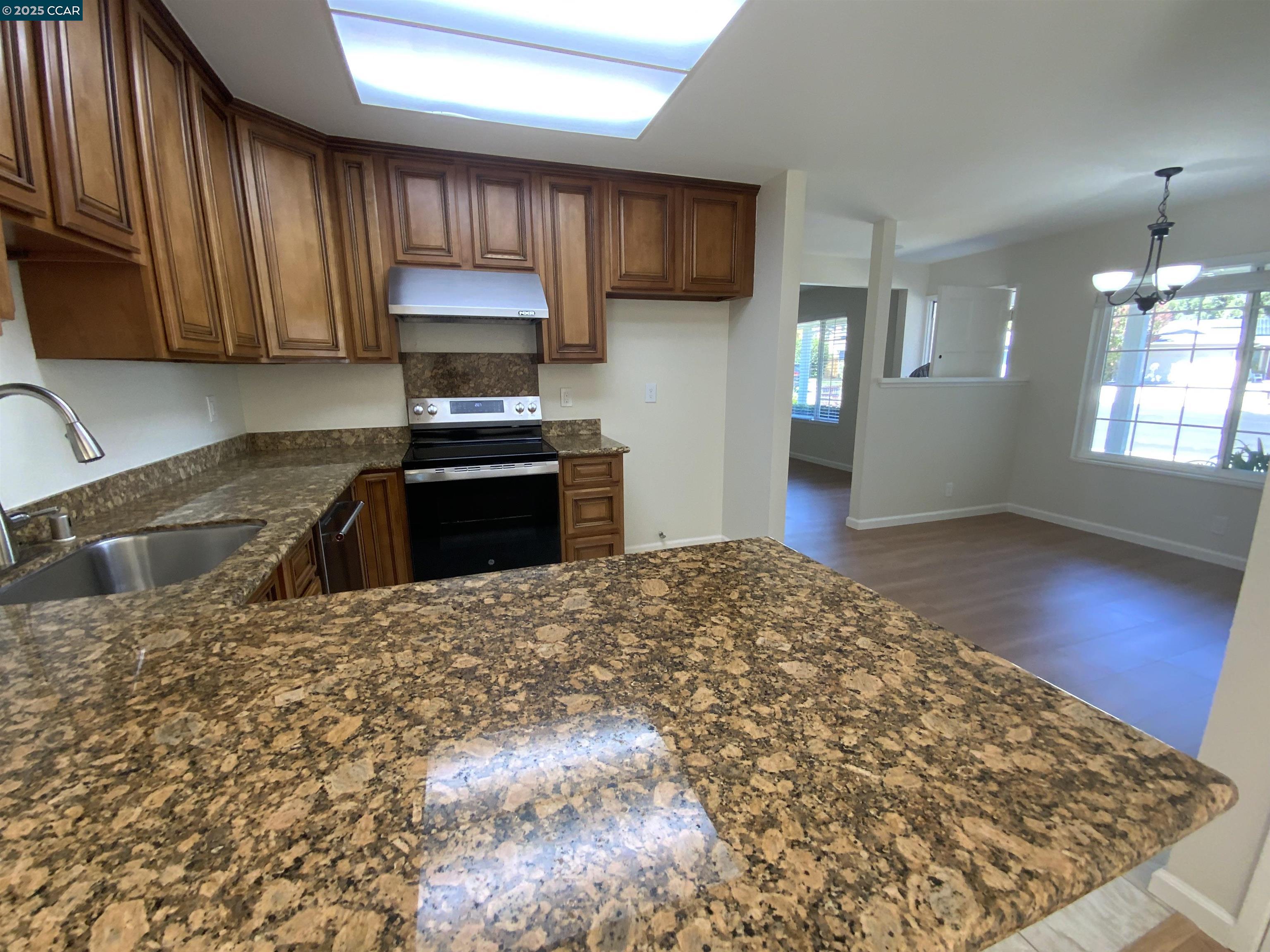 Detail Gallery Image 11 of 29 For 315 Cindy Ct, San Ramon,  CA 94583 - 3 Beds | 2 Baths