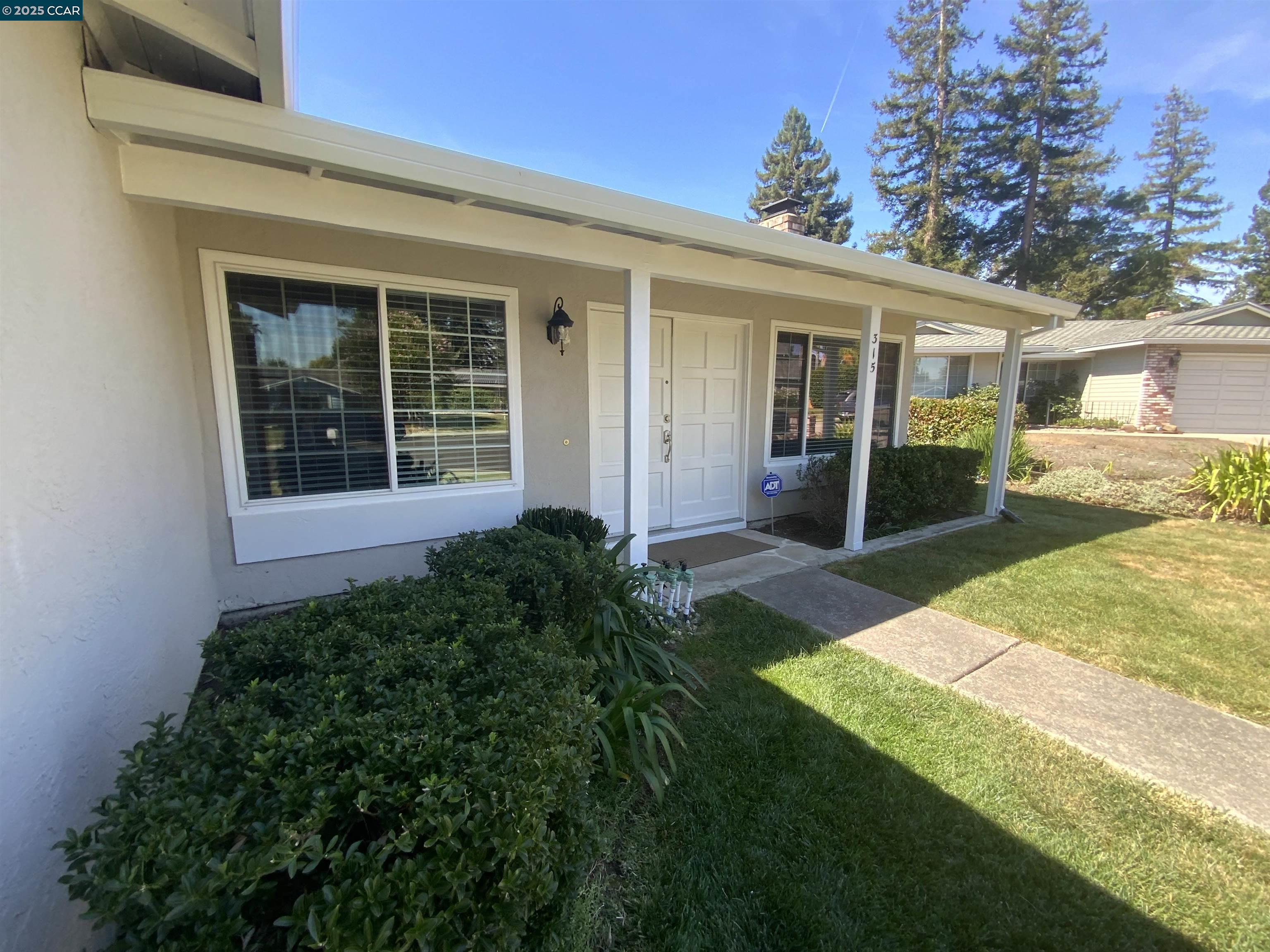 Detail Gallery Image 3 of 29 For 315 Cindy Ct, San Ramon,  CA 94583 - 3 Beds | 2 Baths