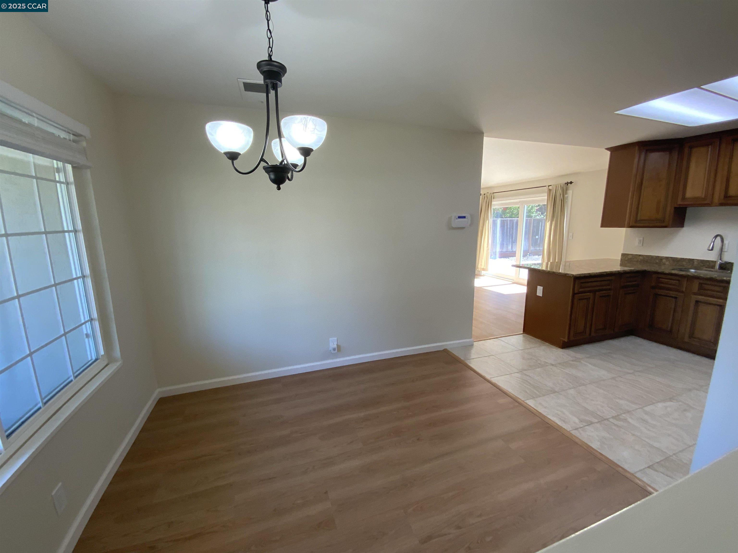 Detail Gallery Image 7 of 29 For 315 Cindy Ct, San Ramon,  CA 94583 - 3 Beds | 2 Baths