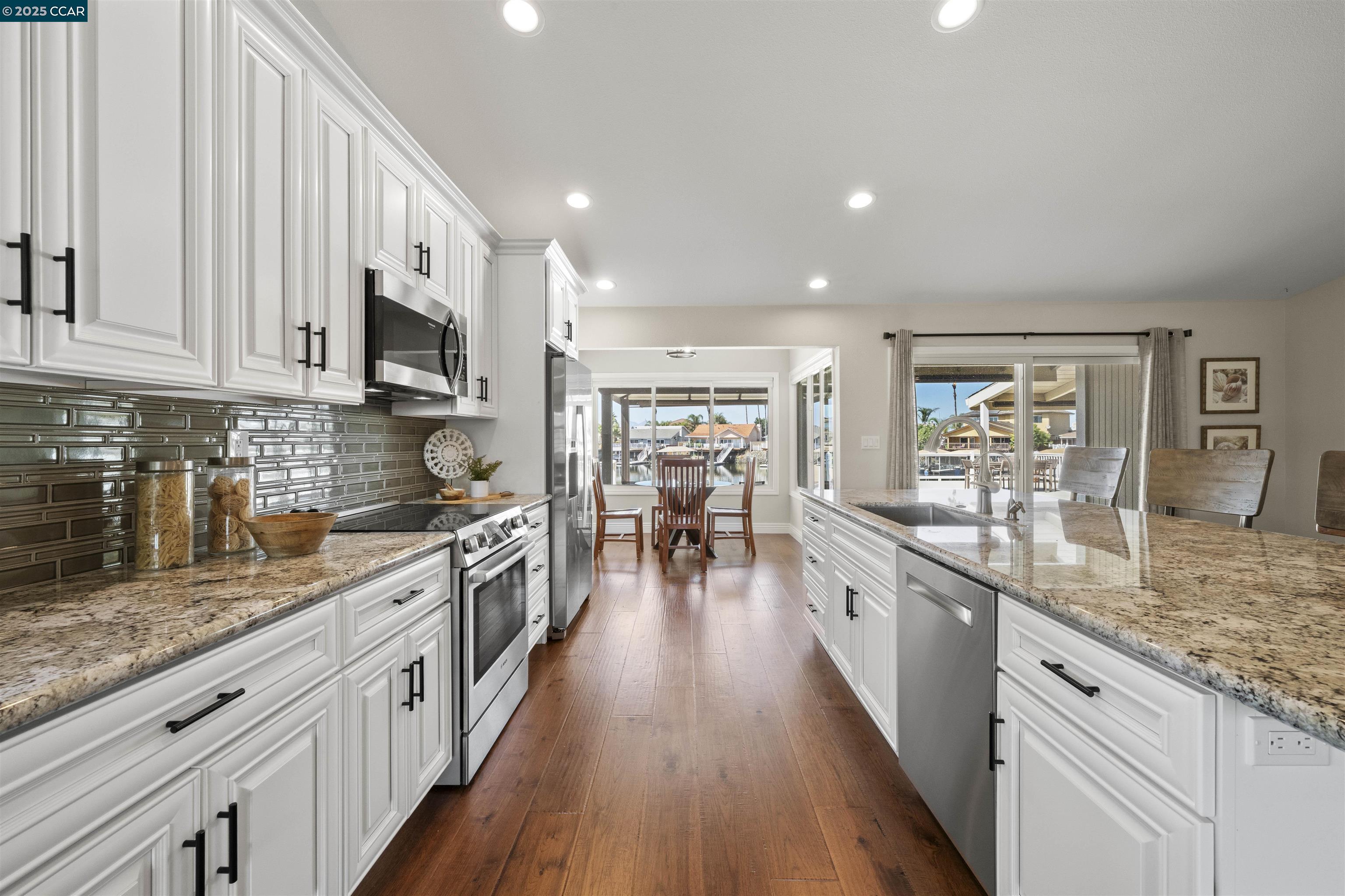 Detail Gallery Image 13 of 47 For 51 Discovery Bay Blvd, Discovery Bay,  CA 94505 - 4 Beds | 2 Baths