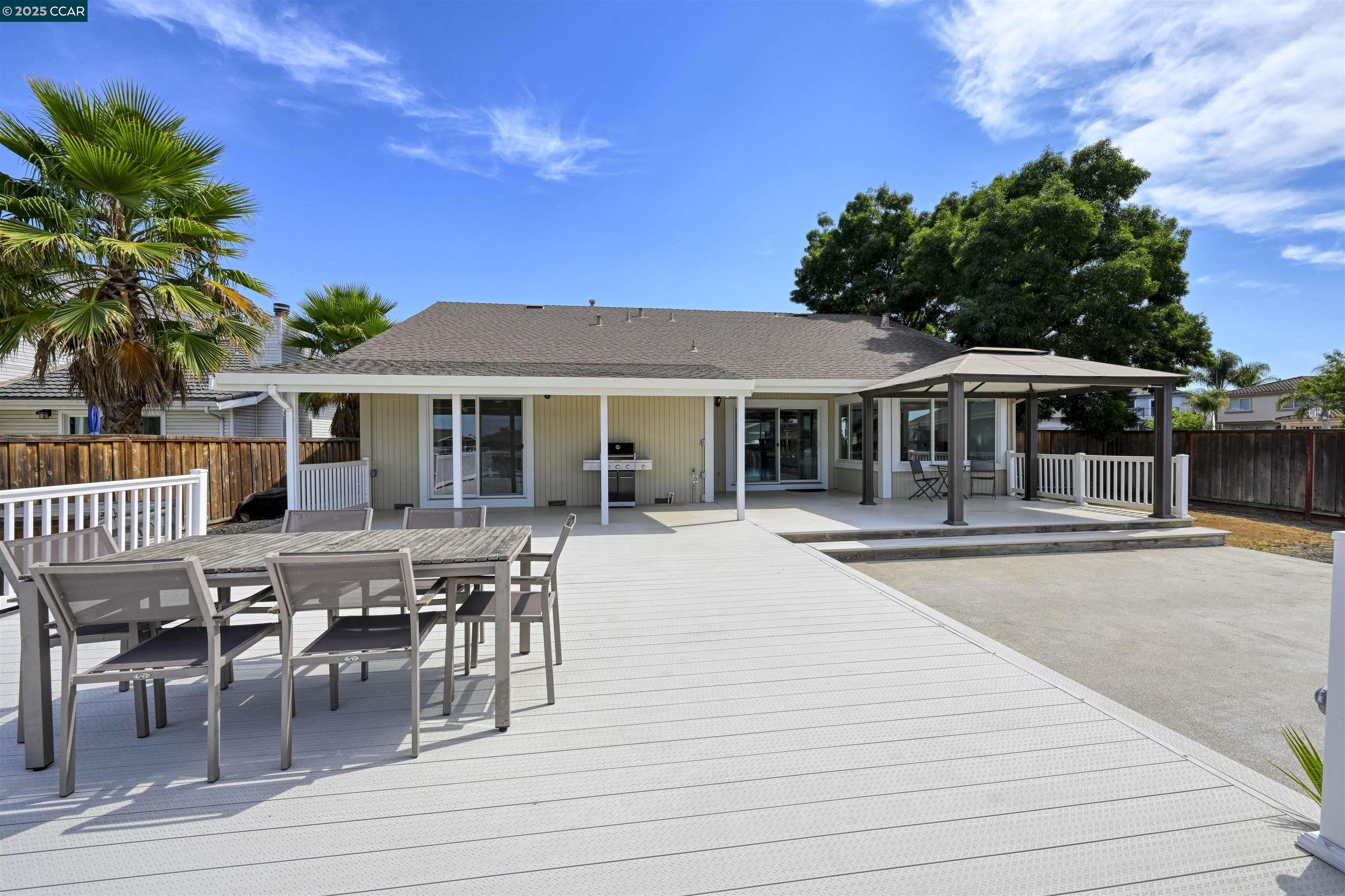 Detail Gallery Image 35 of 47 For 51 Discovery Bay Blvd, Discovery Bay,  CA 94505 - 4 Beds | 2 Baths