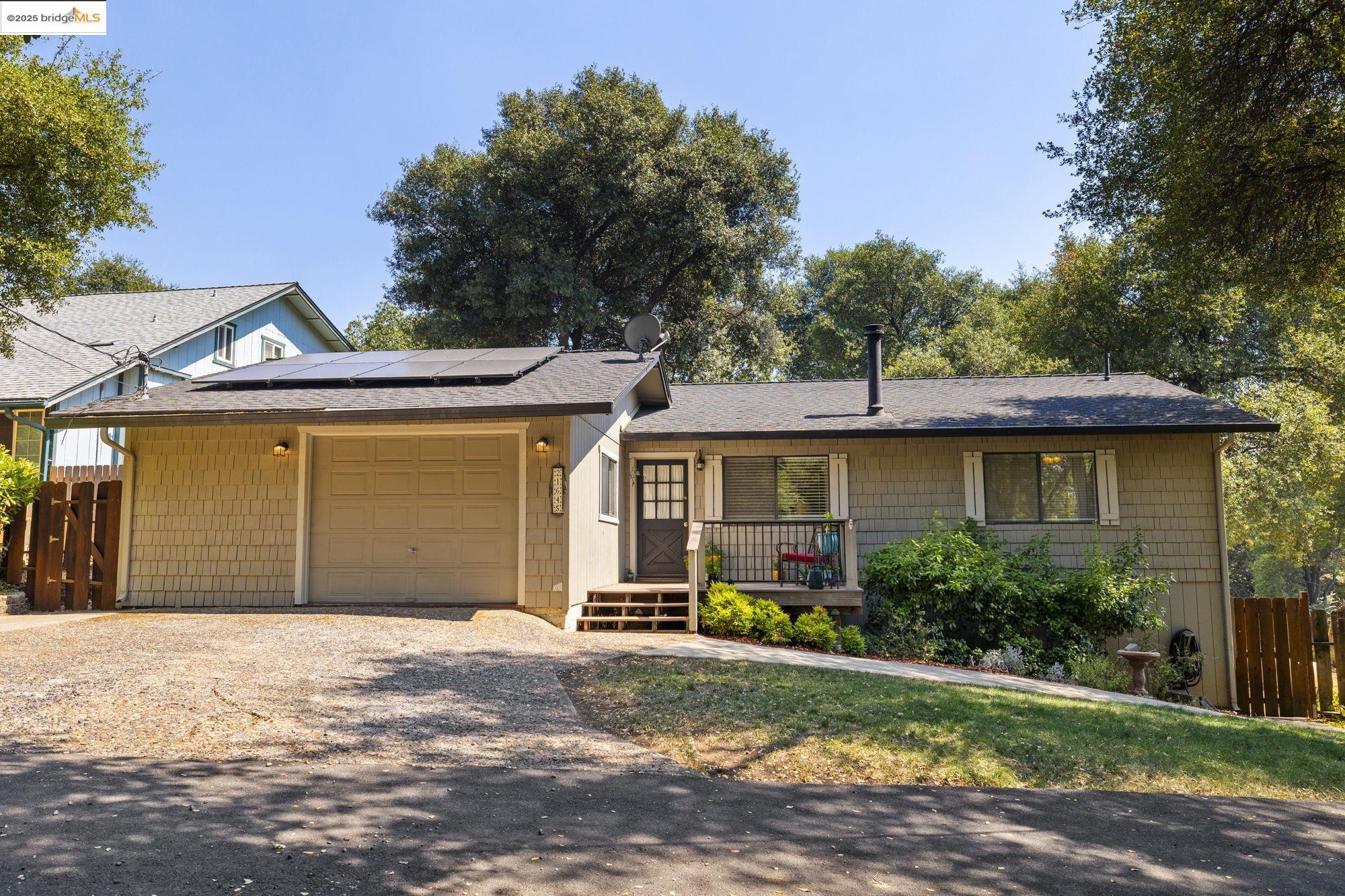 Detail Gallery Image 2 of 32 For La Vereda Rd, Sonora,  CA 95370 - 3 Beds | 2 Baths