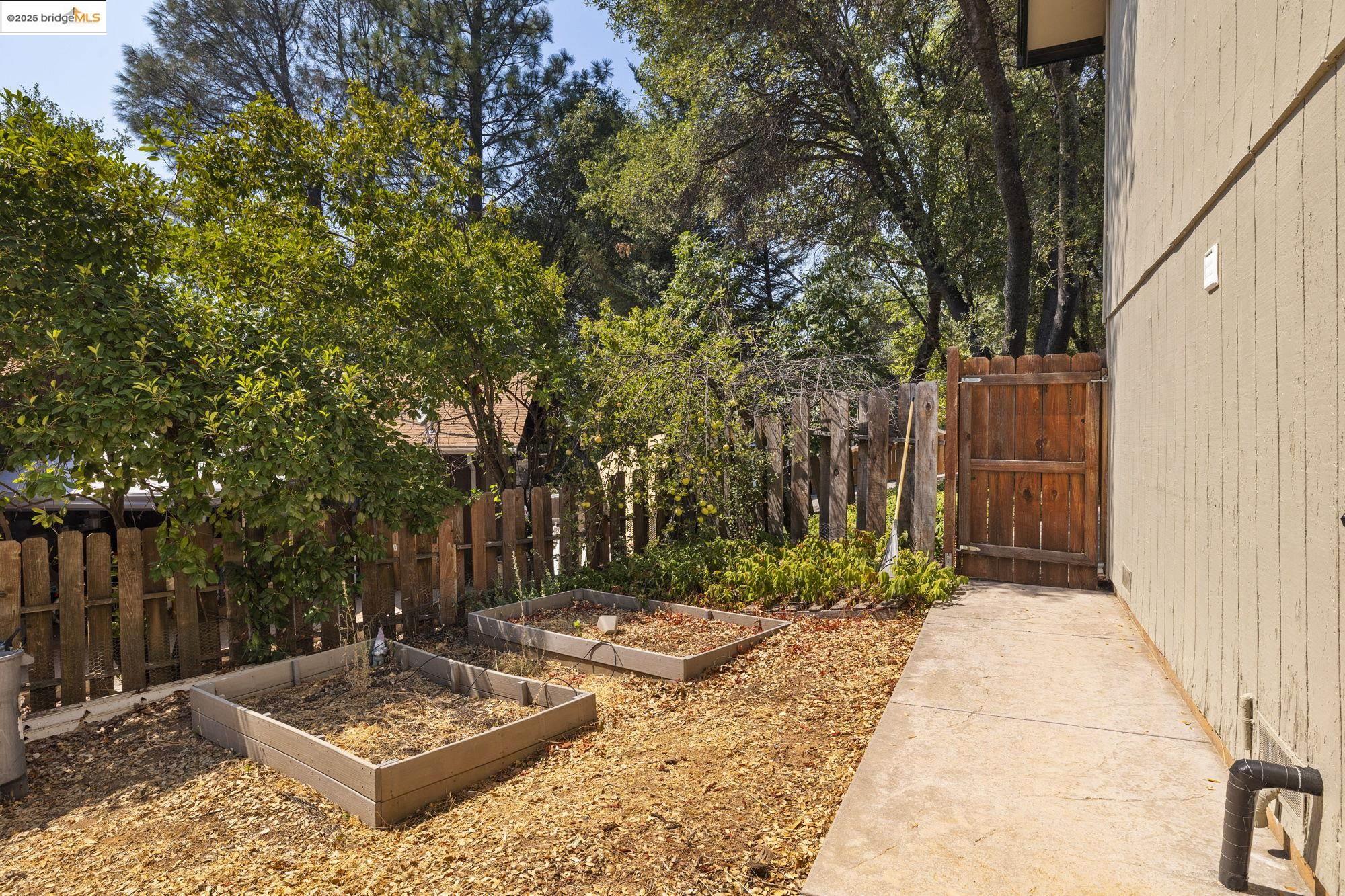Detail Gallery Image 31 of 32 For La Vereda Rd, Sonora,  CA 95370 - 3 Beds | 2 Baths