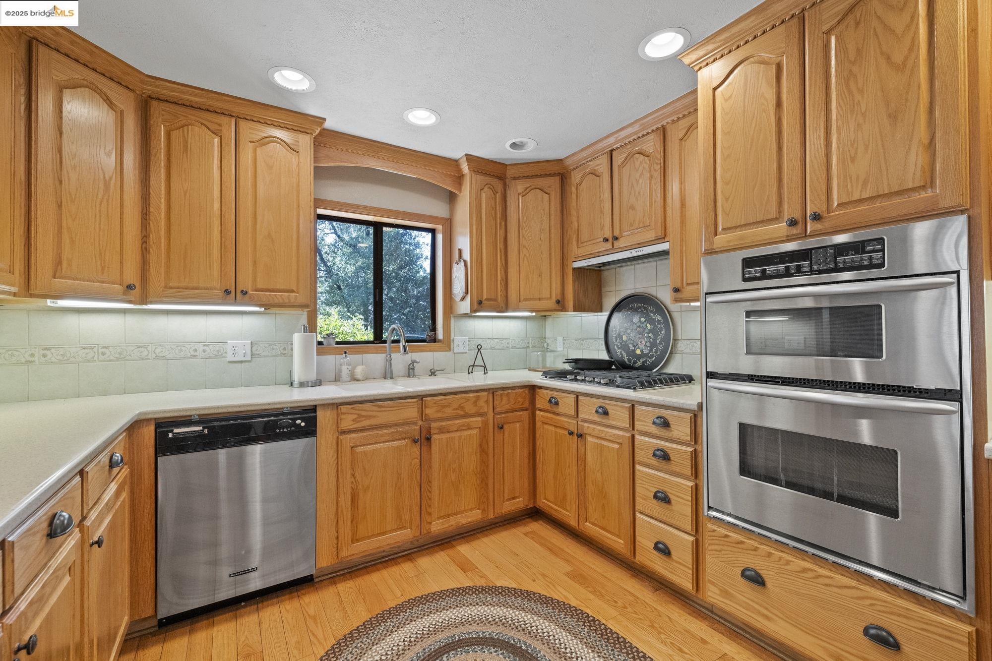 Detail Gallery Image 10 of 32 For La Vereda Rd, Sonora,  CA 95370 - 3 Beds | 2 Baths